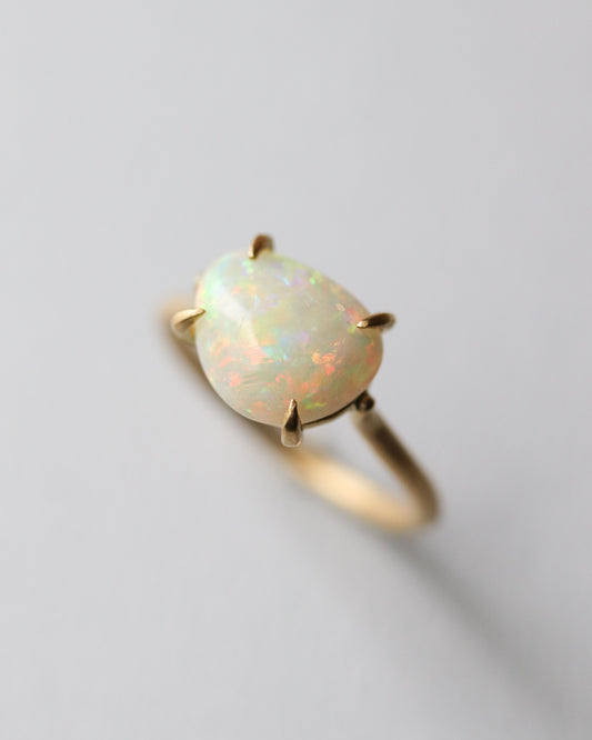 Prong Ring - Opal -