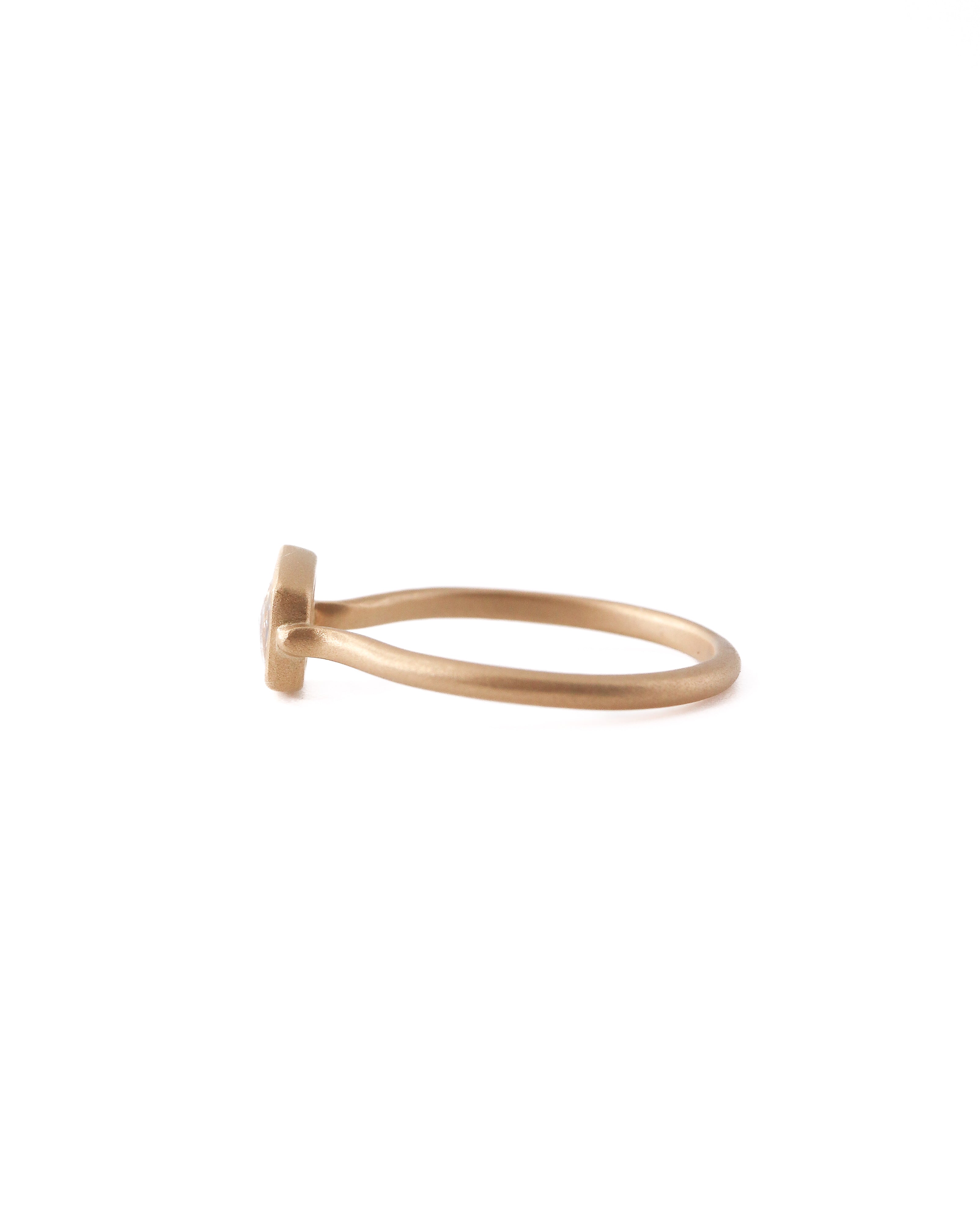 Collet Ring - Diamond -