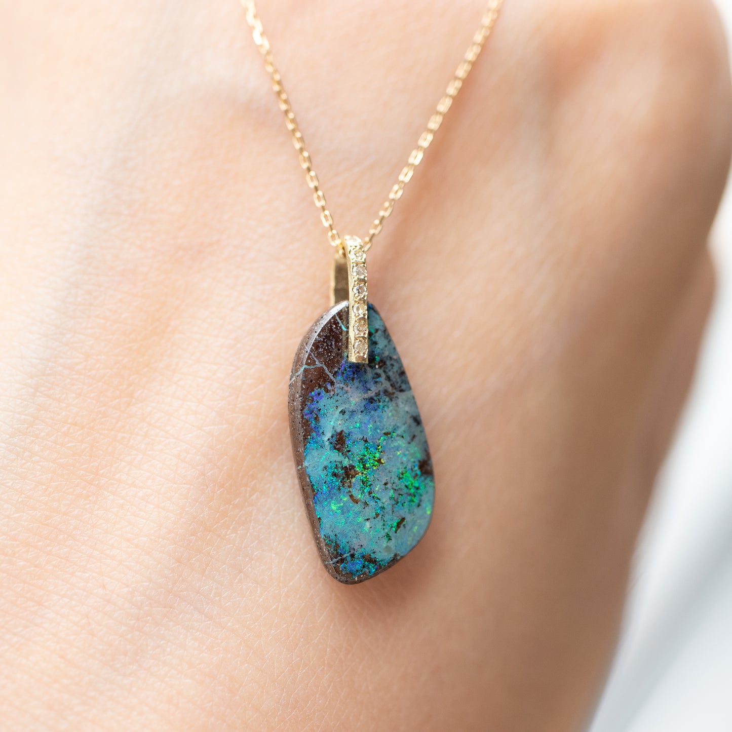 Hibiki Stone Necklace - Boulder Opal / Diamond -