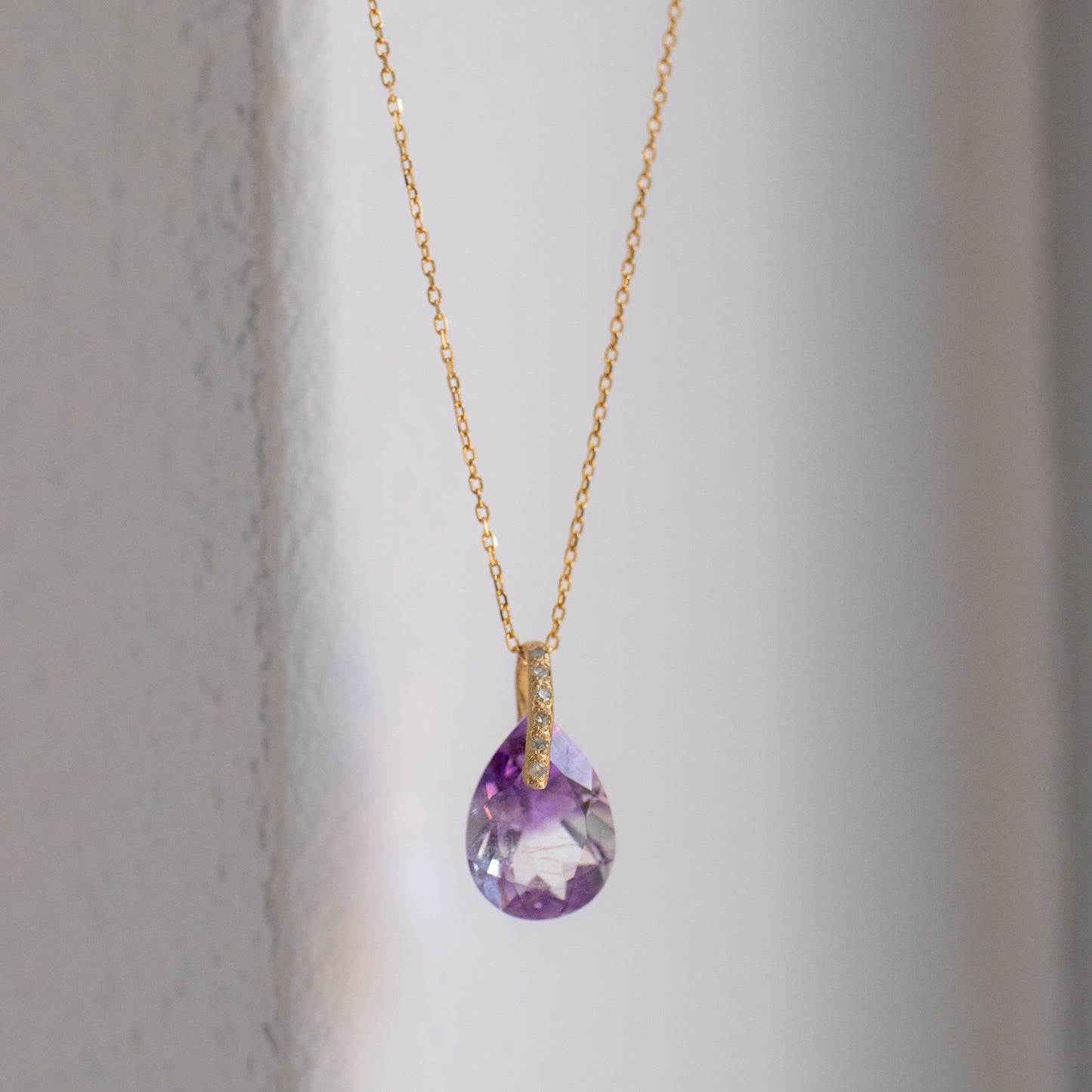 Hibiki Stone Necklace - Bicolor Amethyst / Diamond -