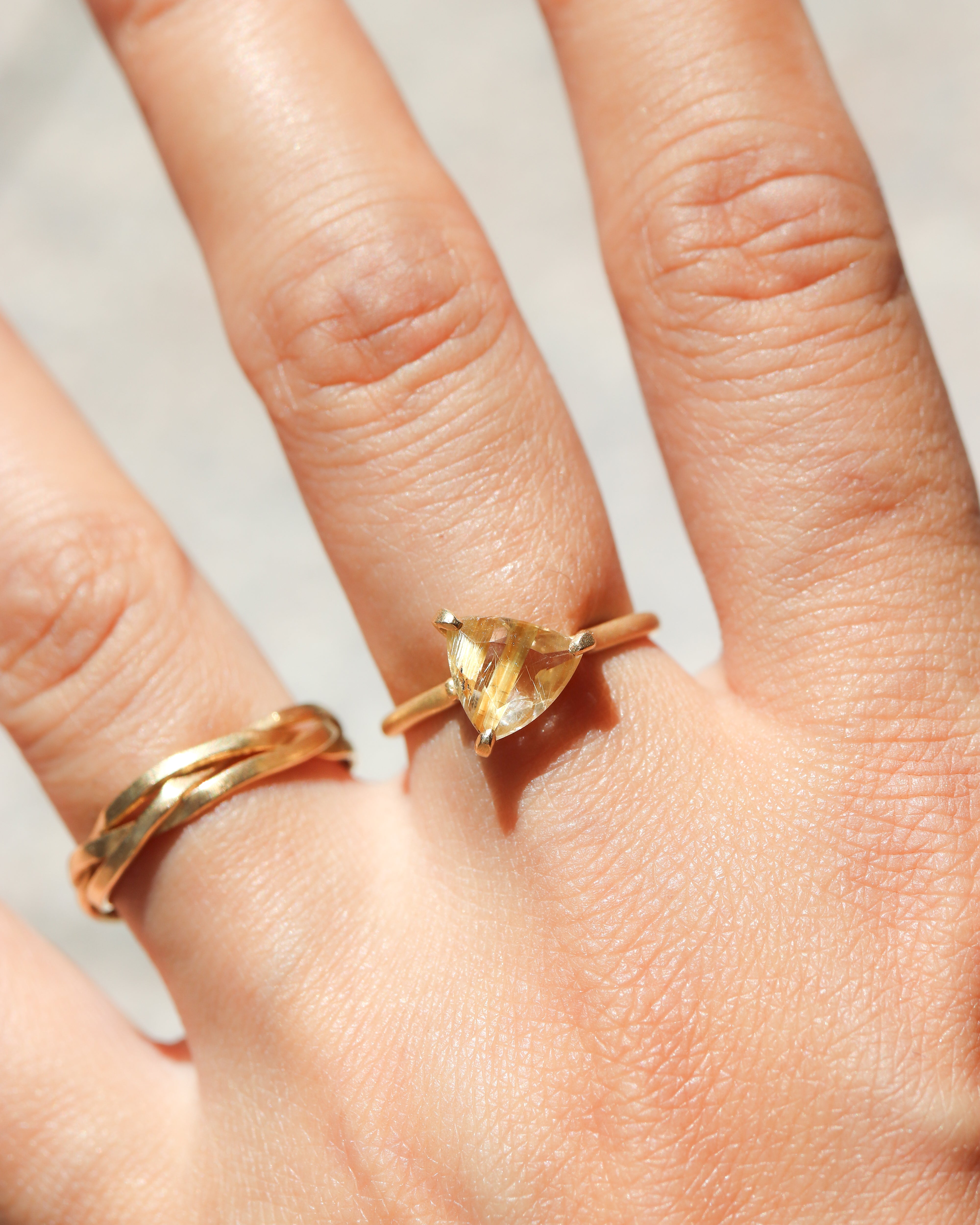 Prong Ring - Golden Rutile Quartz -