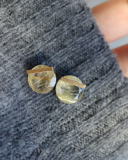 Bar stone pierced earrings - Golden rutilated quartz -