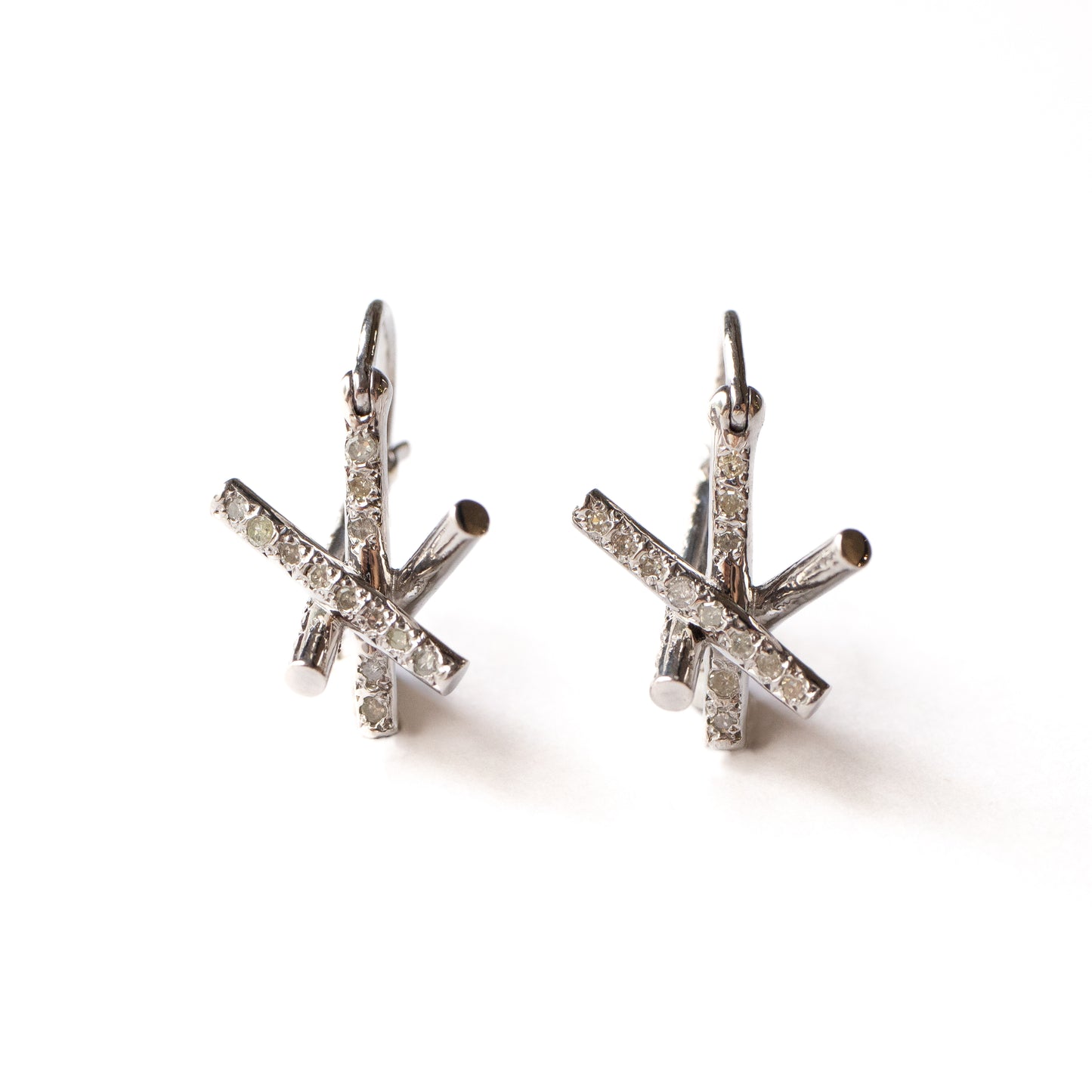 Asterism Pierced Earring - Diamond -