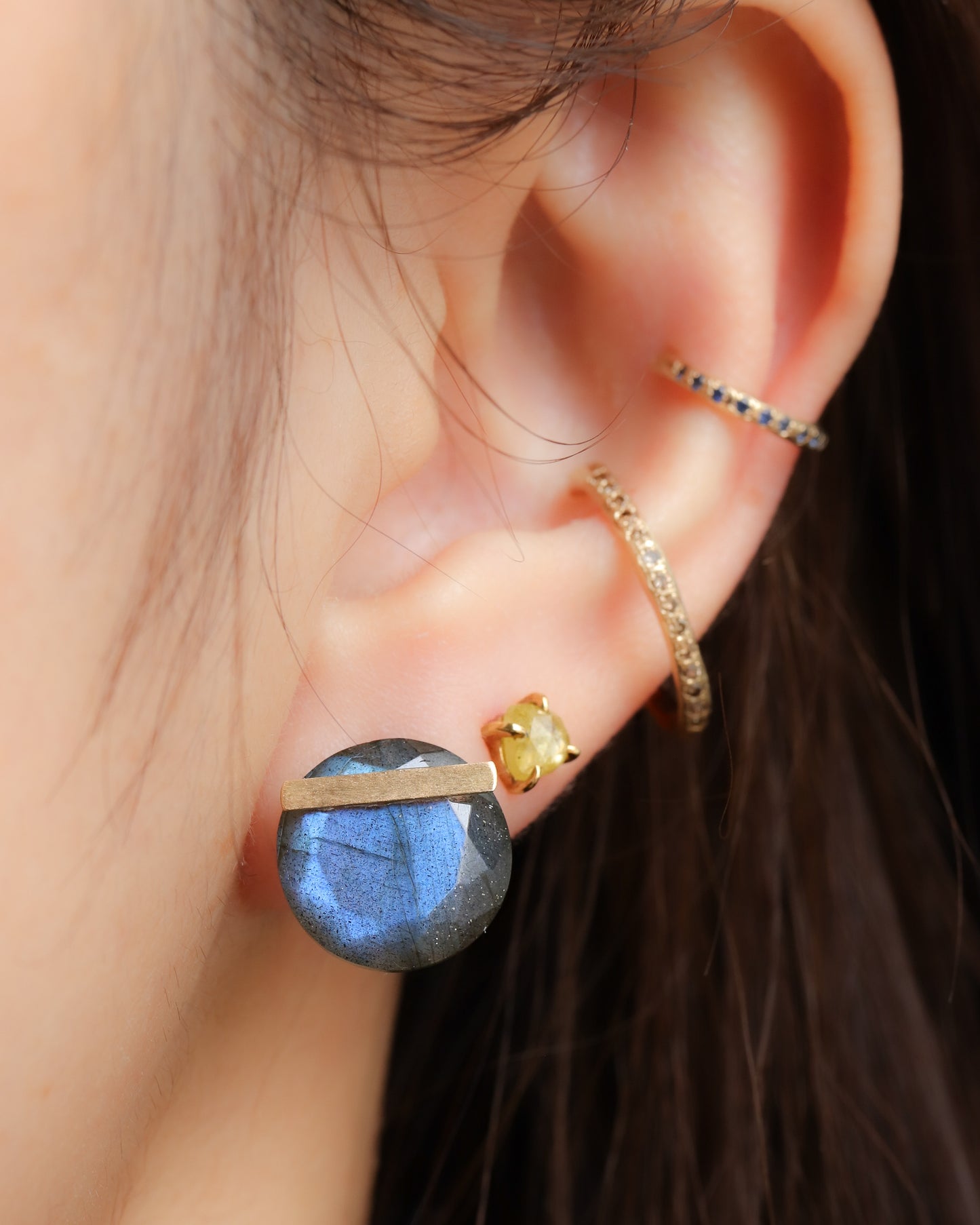 Bar stone Pierced Earring - Labradorite -