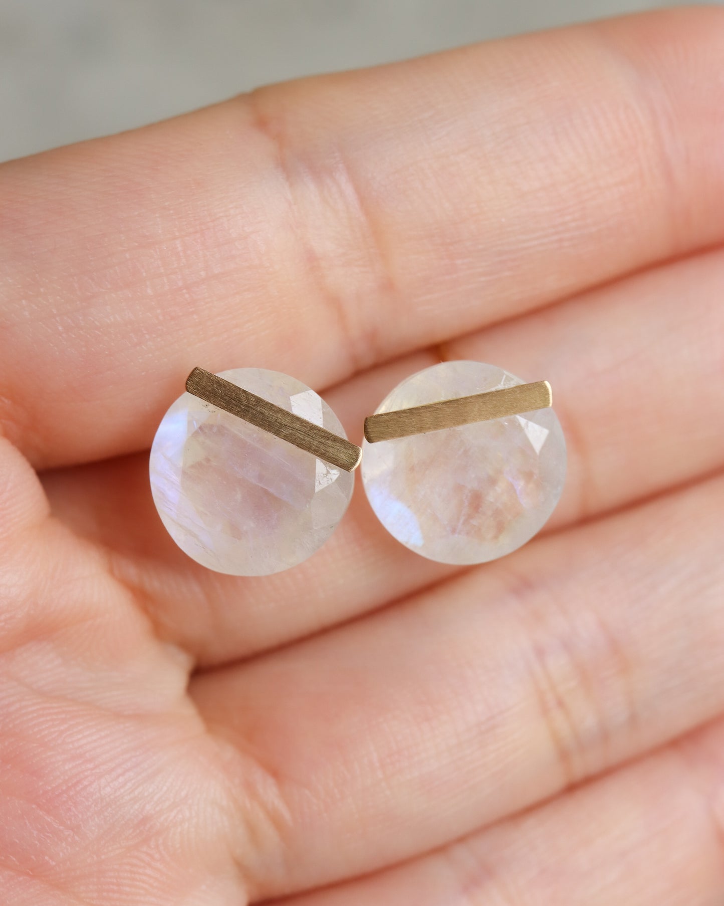 Bar stone Pierced Earrings - Rainbow Moon Stone -