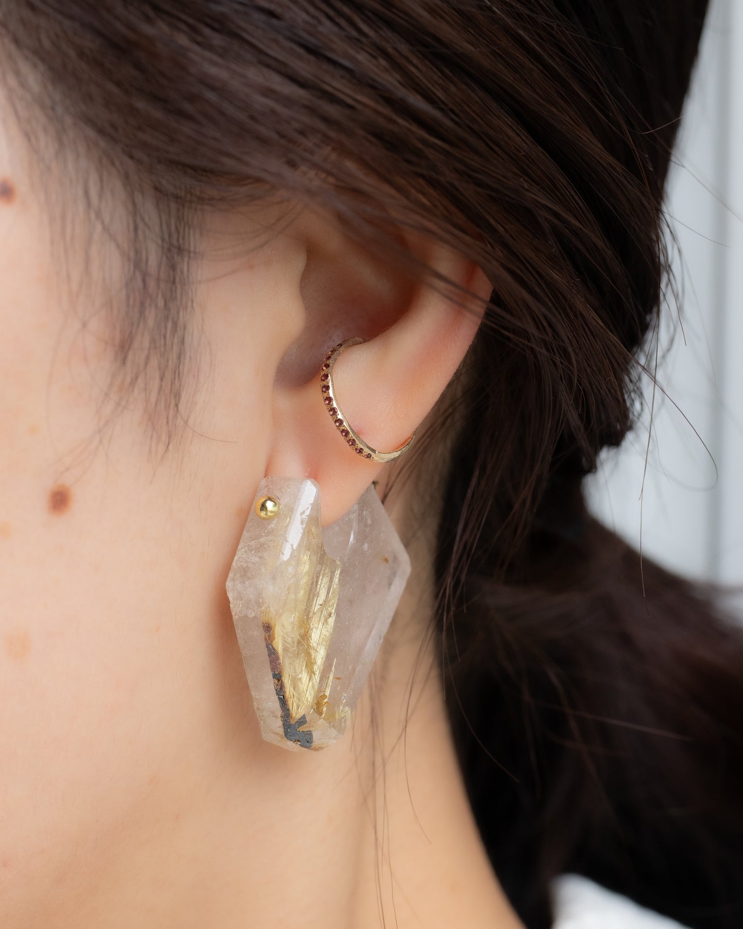 Rock Pierced Earring - Golden Rutilated Quartz -