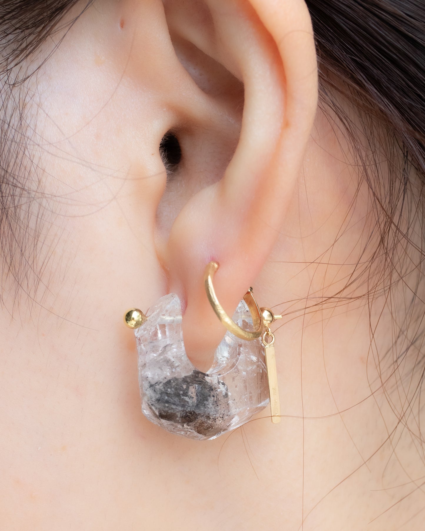 Rock Pierced Earring - Diamond Quartz -