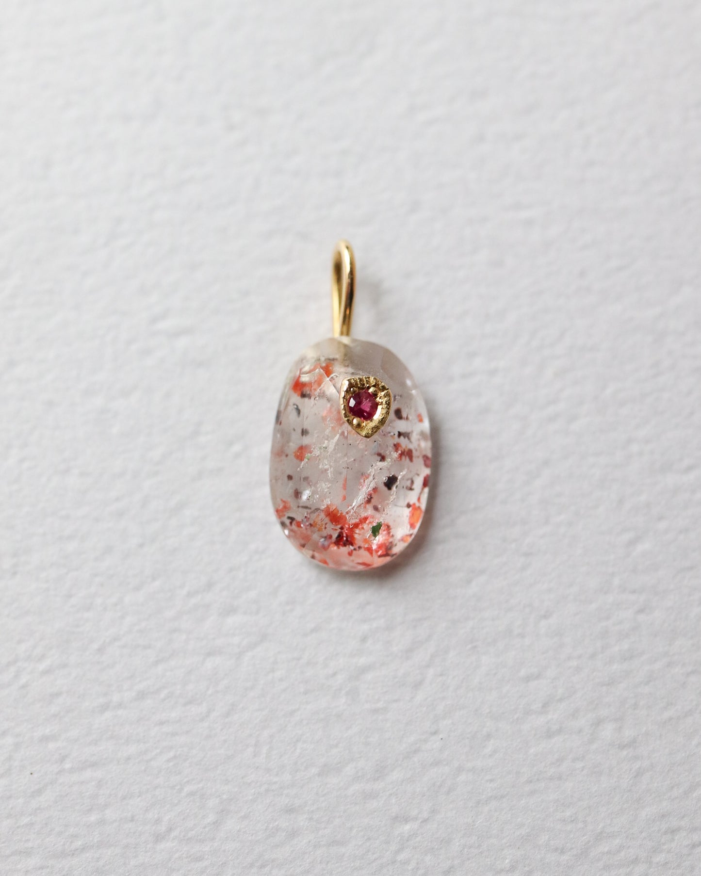 Flat Necklace - Strawberry Quartz -