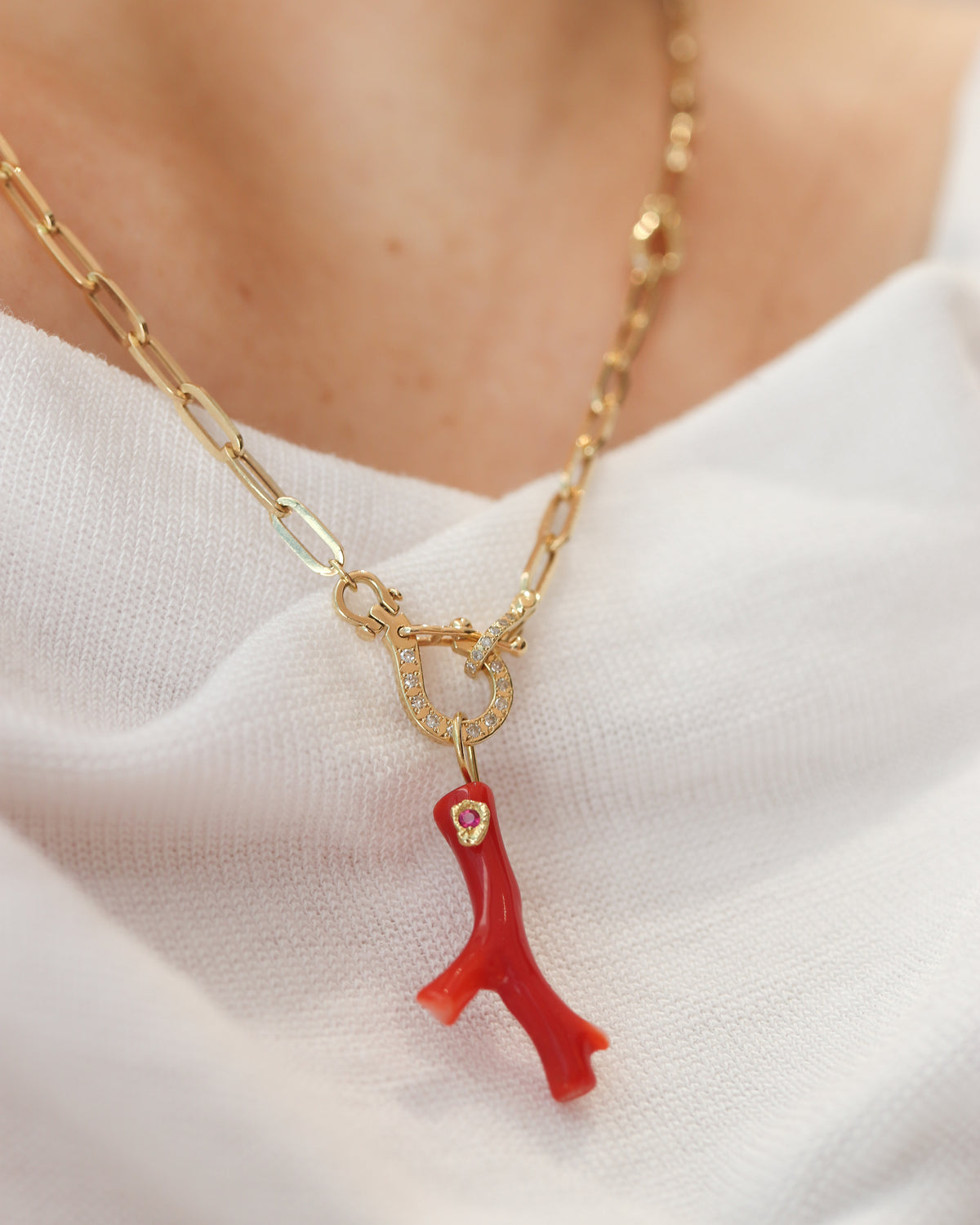 Flat Necklace - Coral -