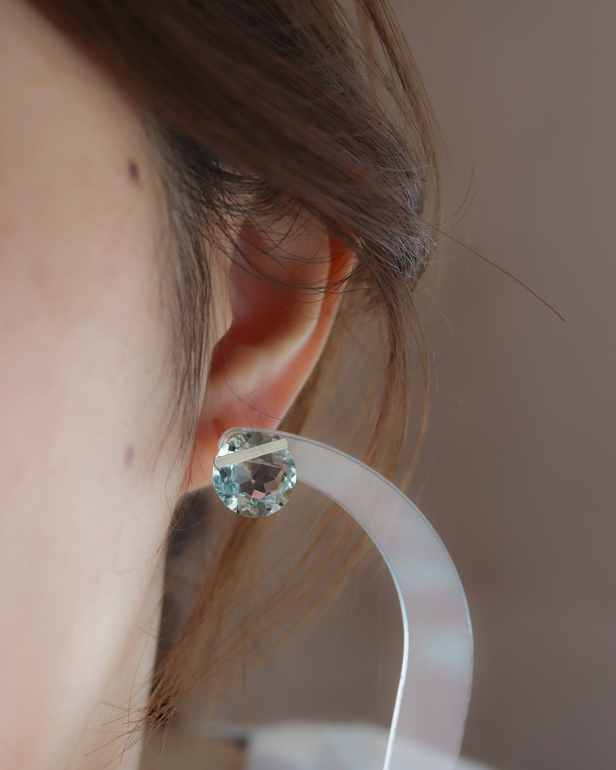 Bar stone Pierced Earring - Green Amethyst -