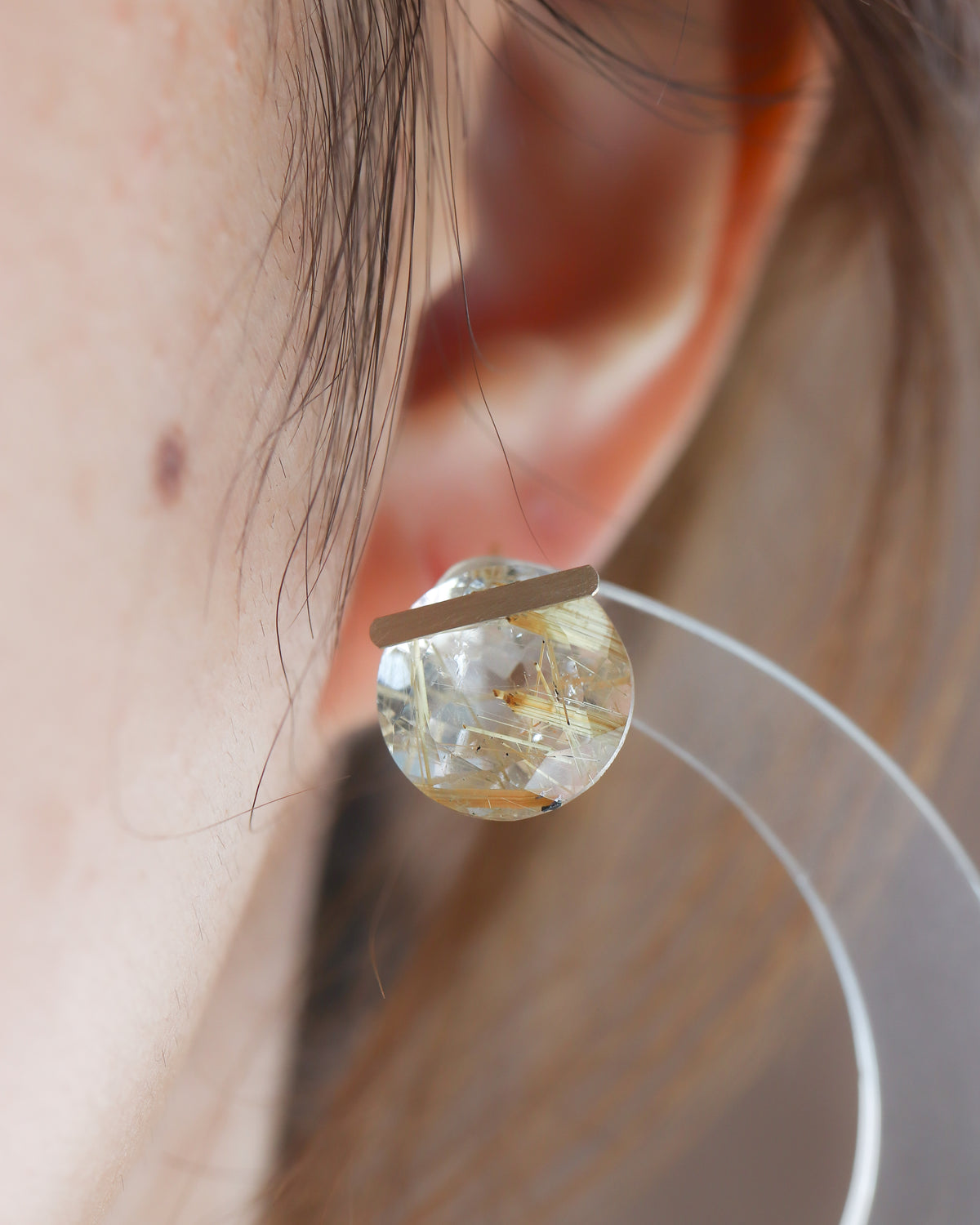 Bar stone Pierced Earring - Golden Rutilated Quartz -