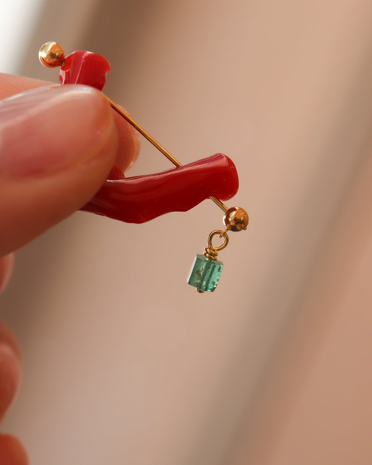 Rock Pierced Earring - Coral / Emerald -