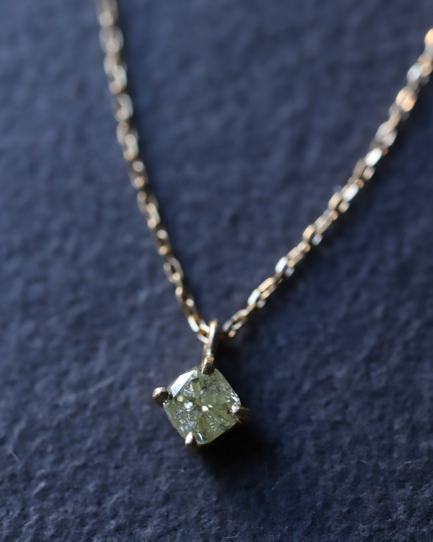 Prong Necklace - Diamond -