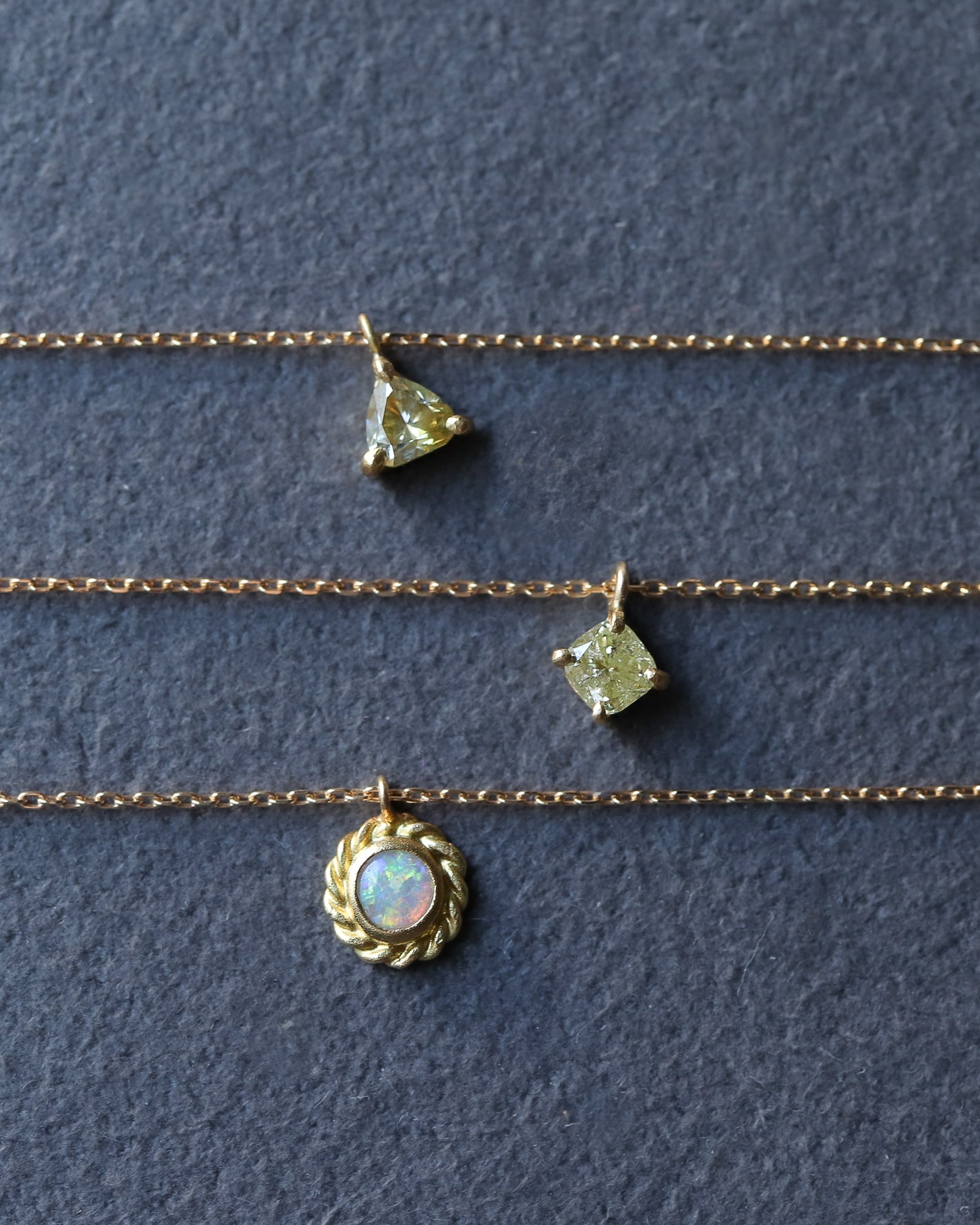Prong Necklace - Diamond -