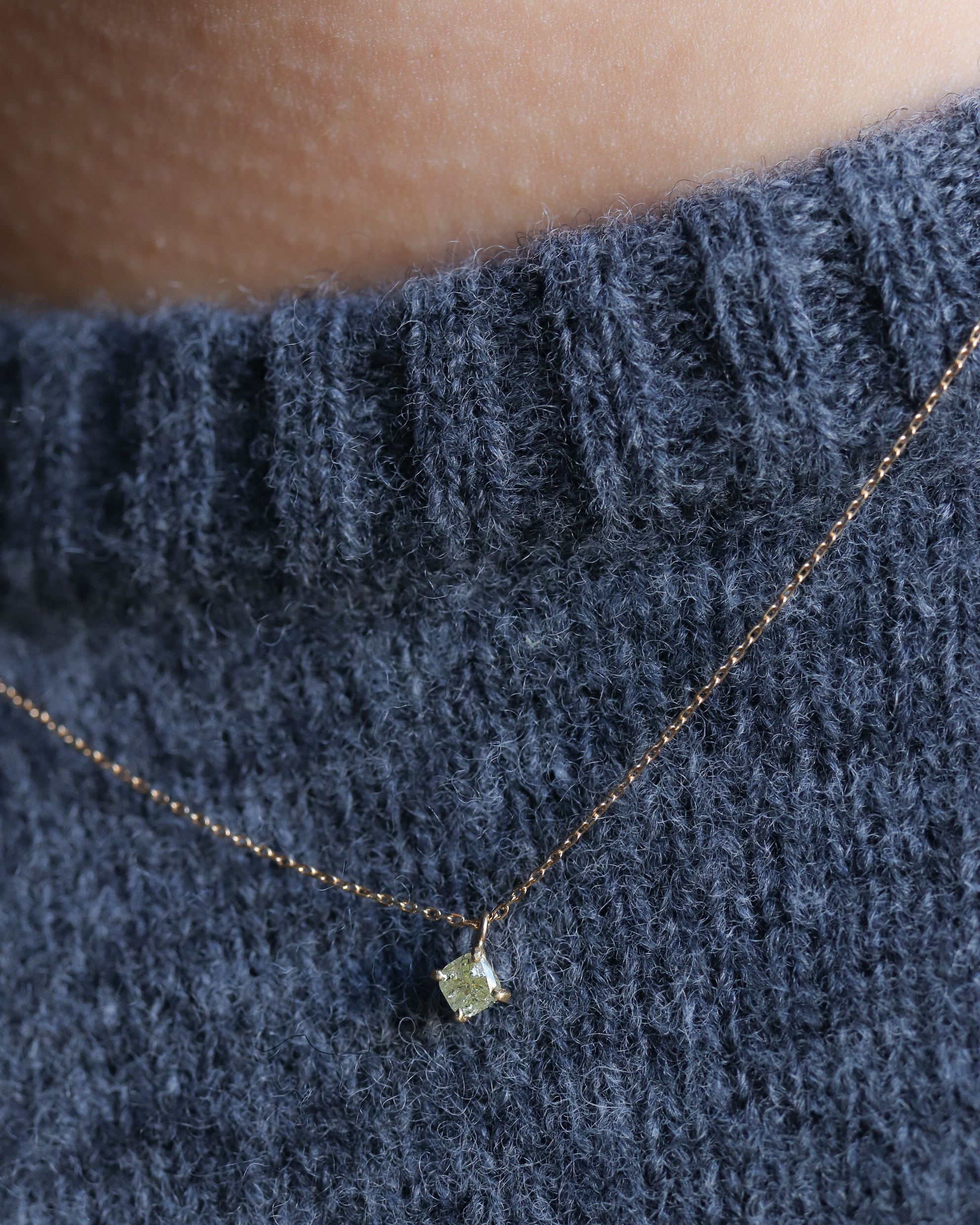 Prong Necklace - Diamond -