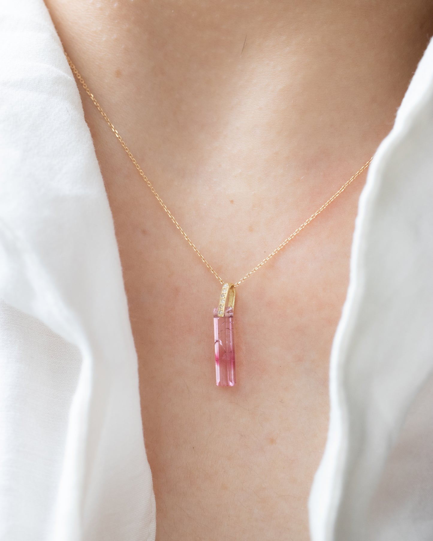 Hibiki Stone Necklace - Bicolor Tourmaline / Diamond -