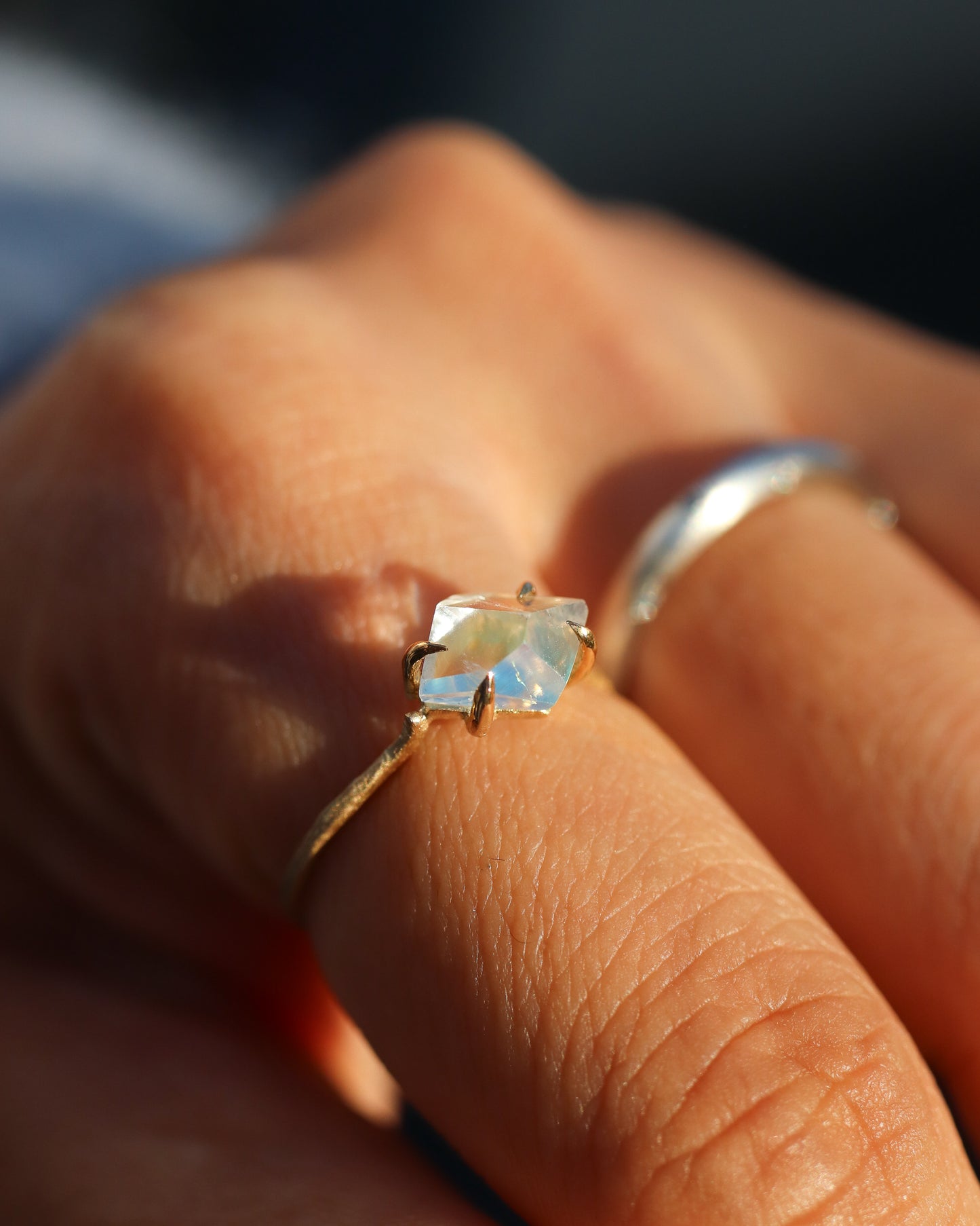 Flat Ring - Rainbow Moonstone -