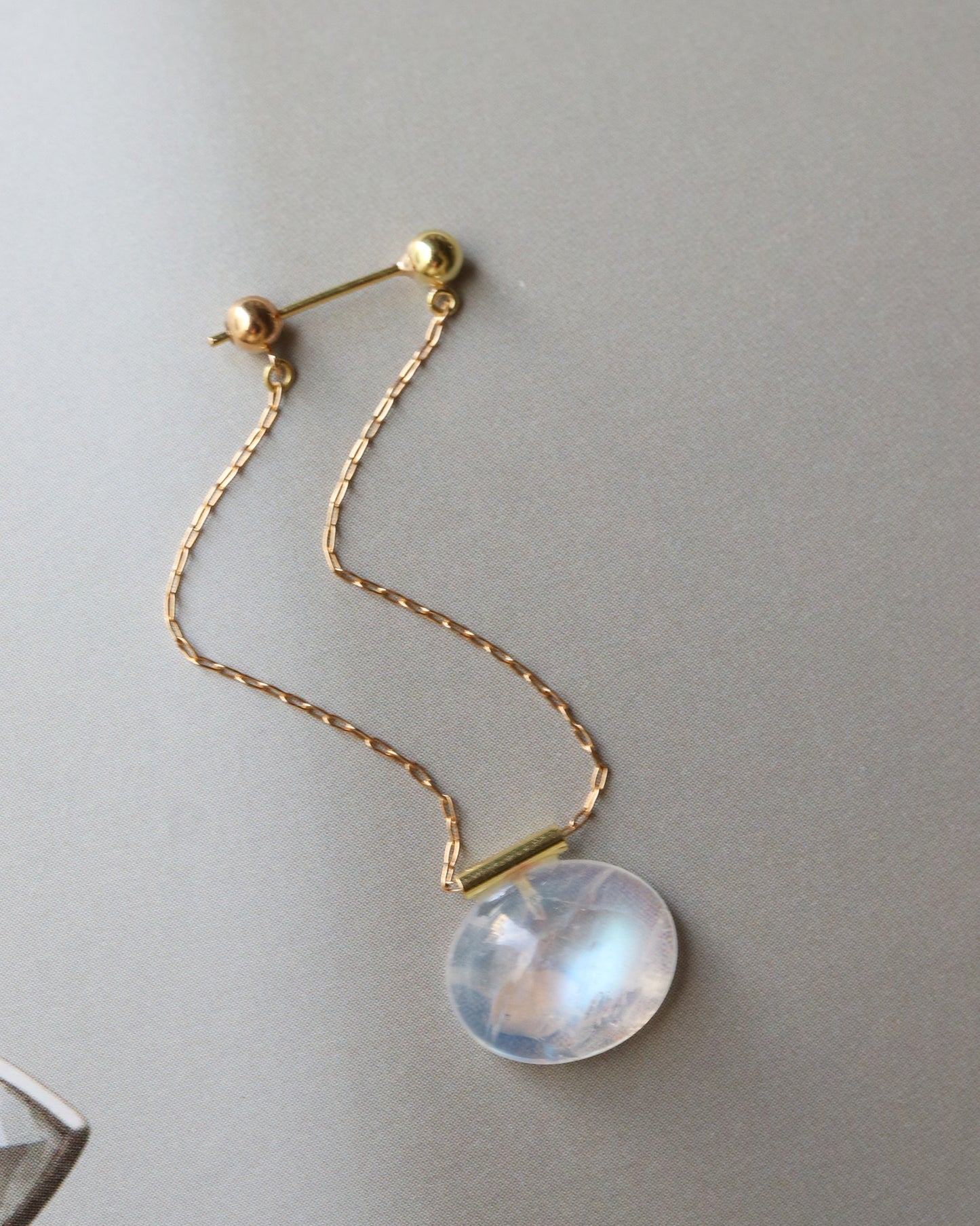 Pipe Pierced Earring - Rainbow Moon Stone -