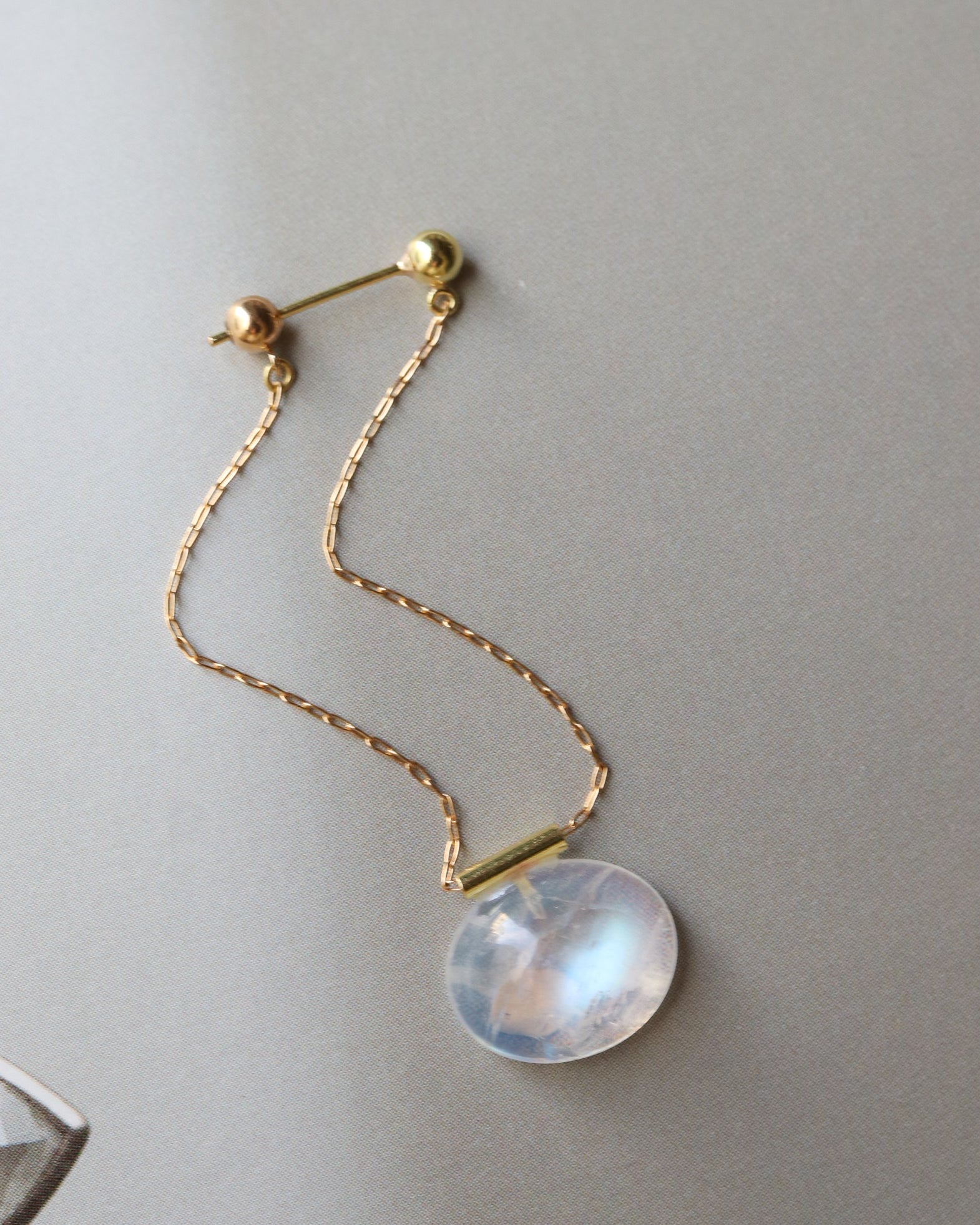 Pipe Pierced Earring - Rainbow Moon Stone -