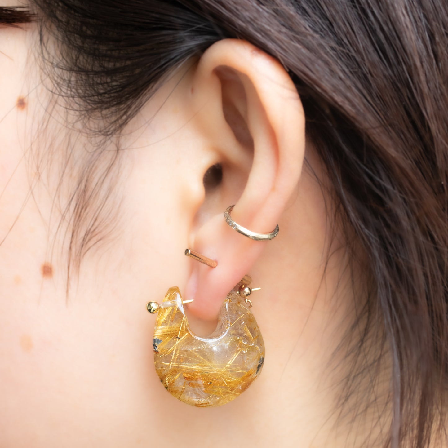 Rock Pierced Earring - Golden Rutilated Quartz -