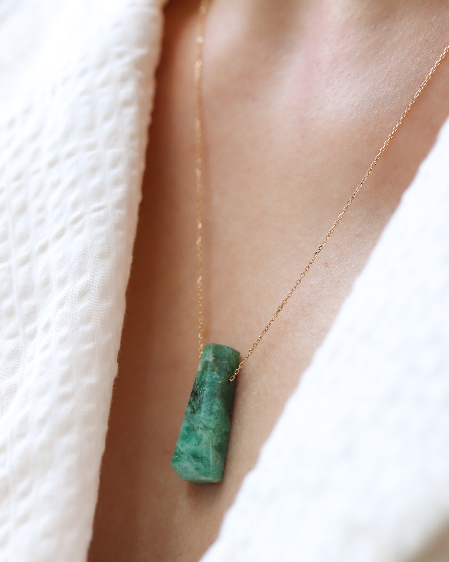 Rock Necklace - Emerald -