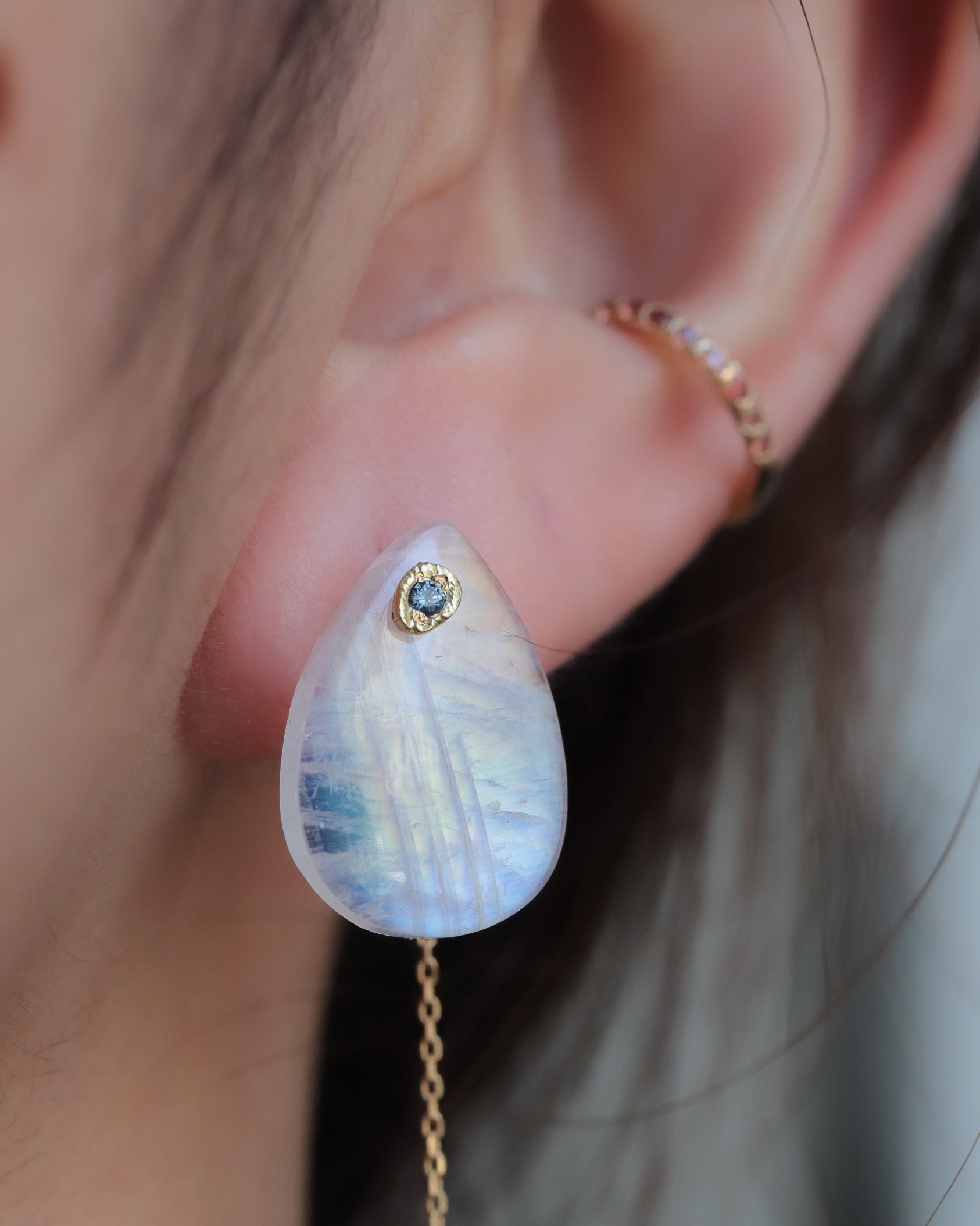 Flat Pierced Earrings - Rainbow Moon Stone -