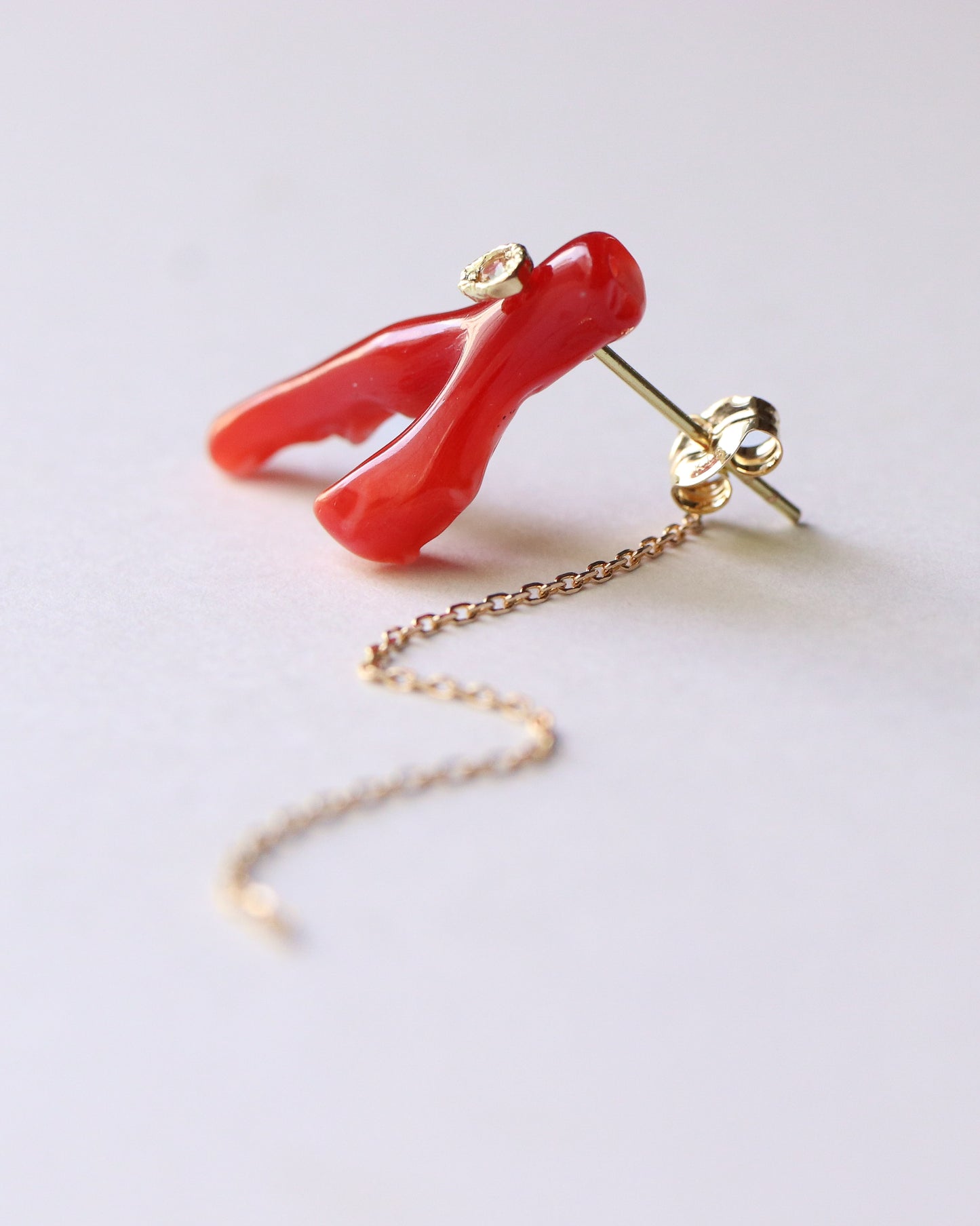 Flat Pierced Earring - Coral -