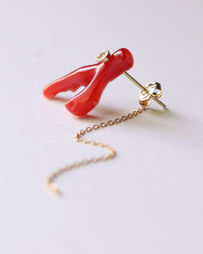 Flat Pierced Earrings - Coral -