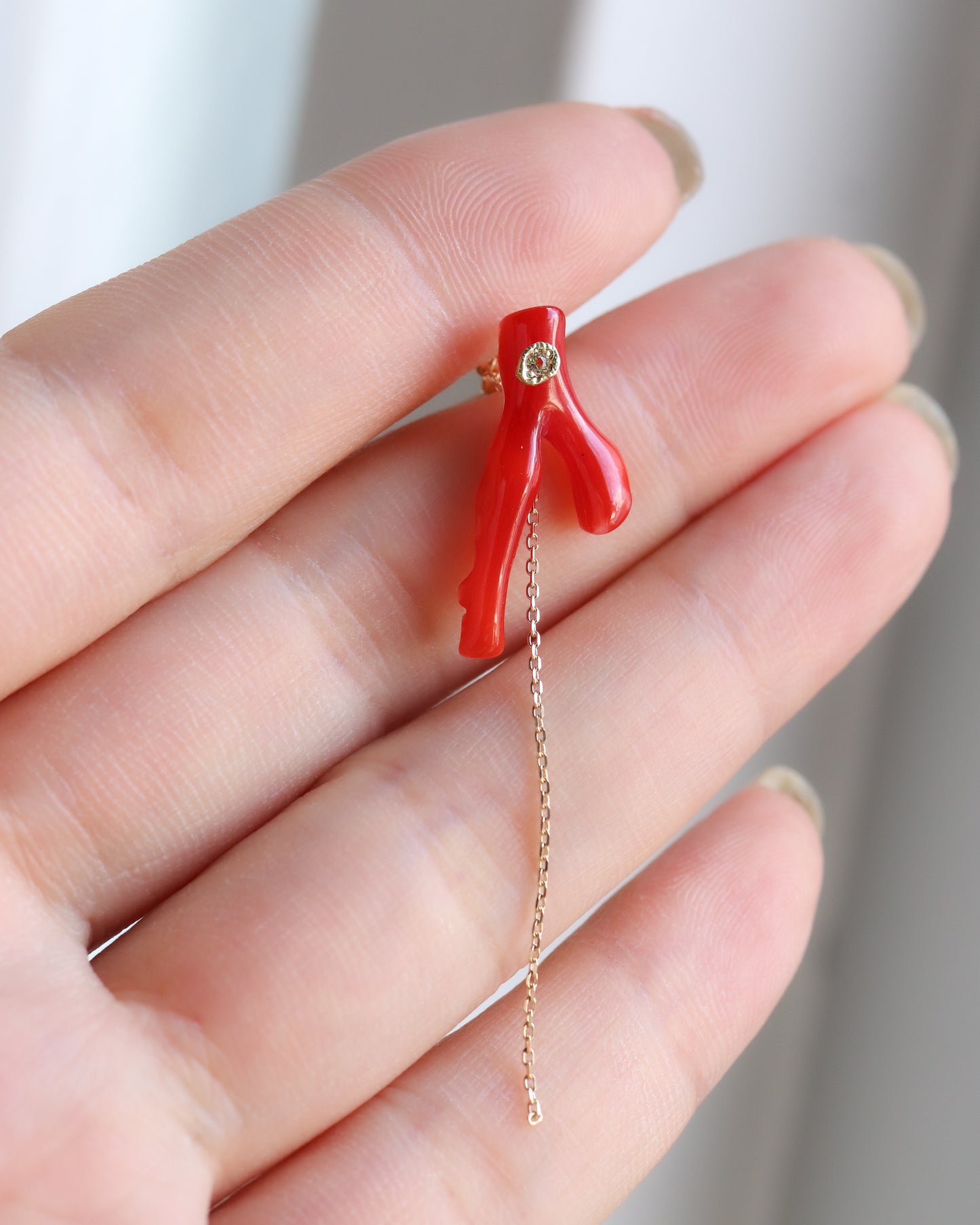 Flat Pierced Earring - Coral -