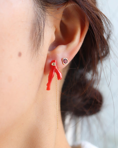 Flat Pierced Earrings - Coral -