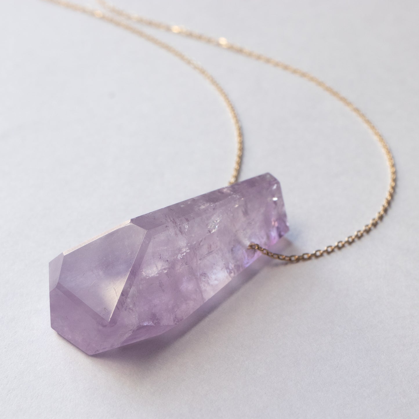 岩石项链 - 紫水晶 -