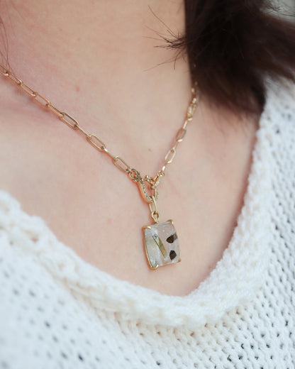 HorseShoe Necklace - Epidote in Quartz -