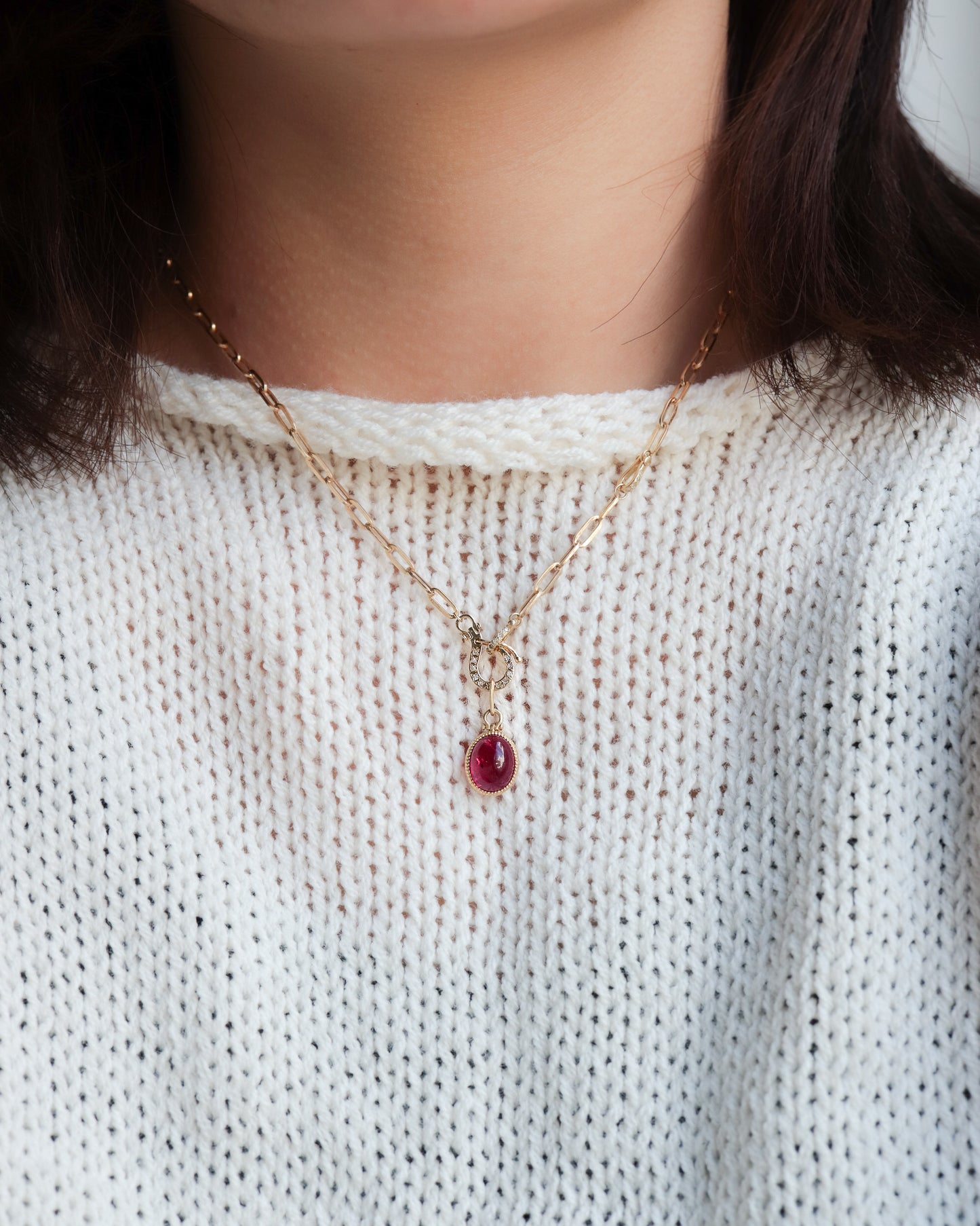 HorseShoe Milgrain Necklace - Rubellite -