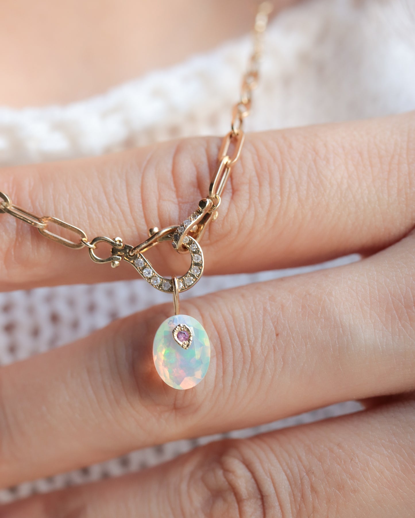 Flat Necklace - Opal -