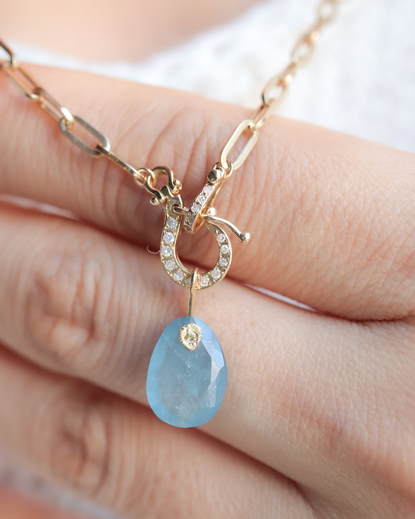 Flat Necklace - Aquamarine -