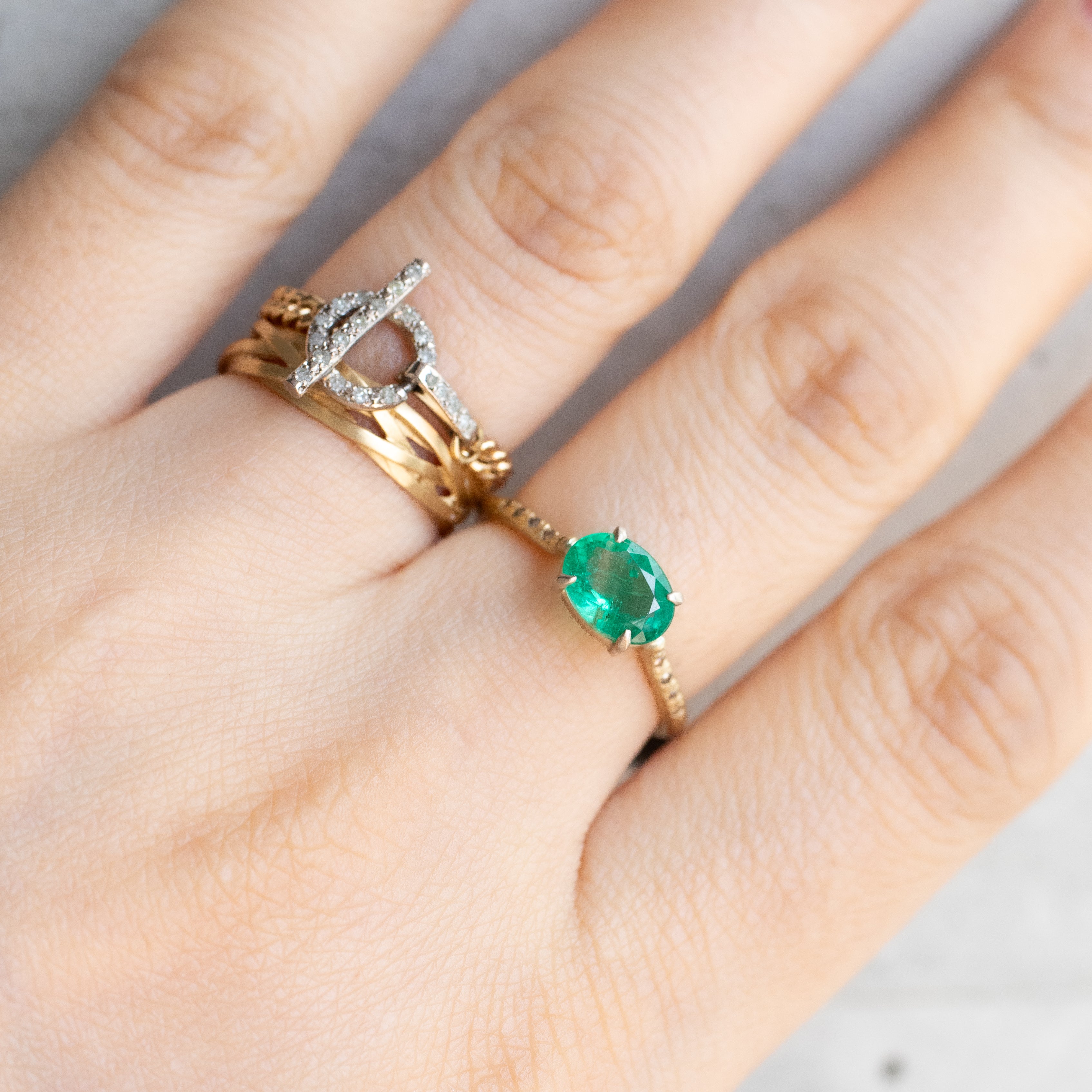 Prong Ring - Emerald / Diamond -