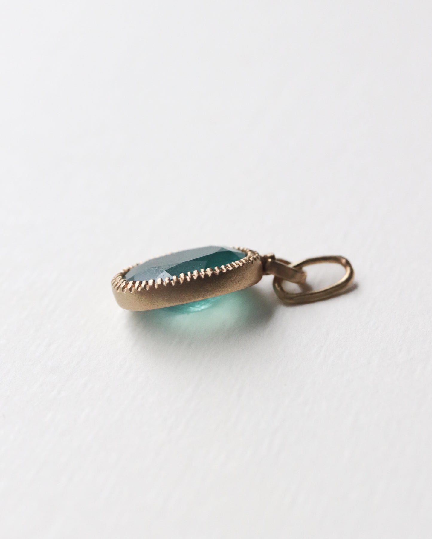 HorseShoe Milgrain Necklace - Grandidierite -