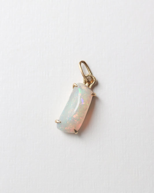 HorseShoe Prong Necklace - Opal -
