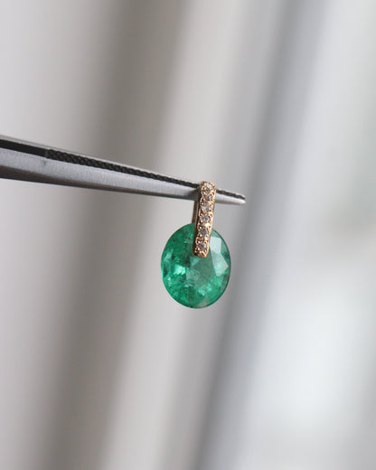Hibiki Stone Necklace - Emerald / Diamond -