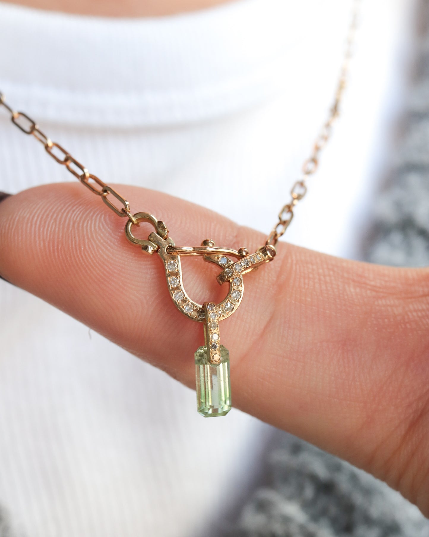 Hibiki Necklace Top - Green Garnet -