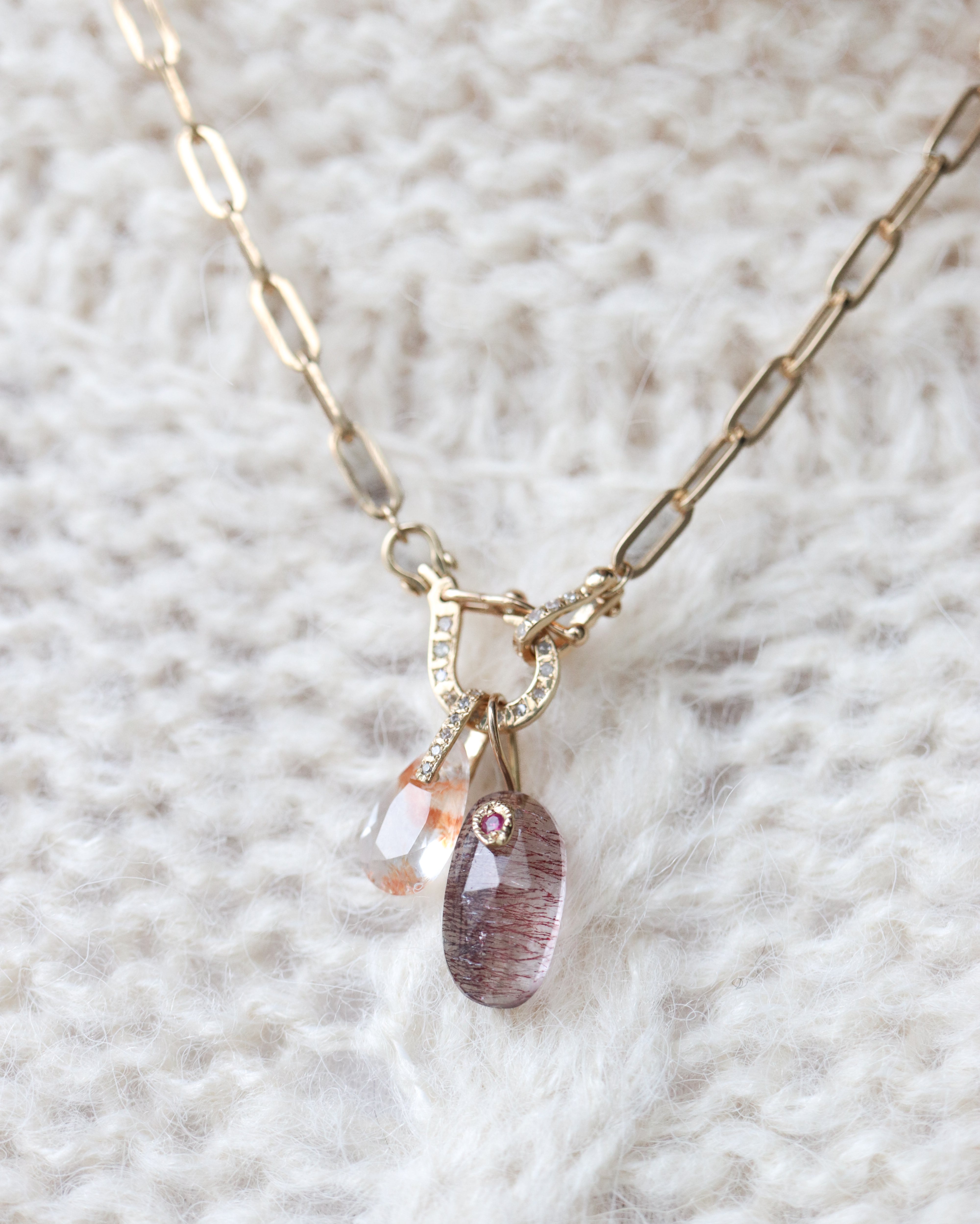 Flat Necklace - Strawberry Quartz -