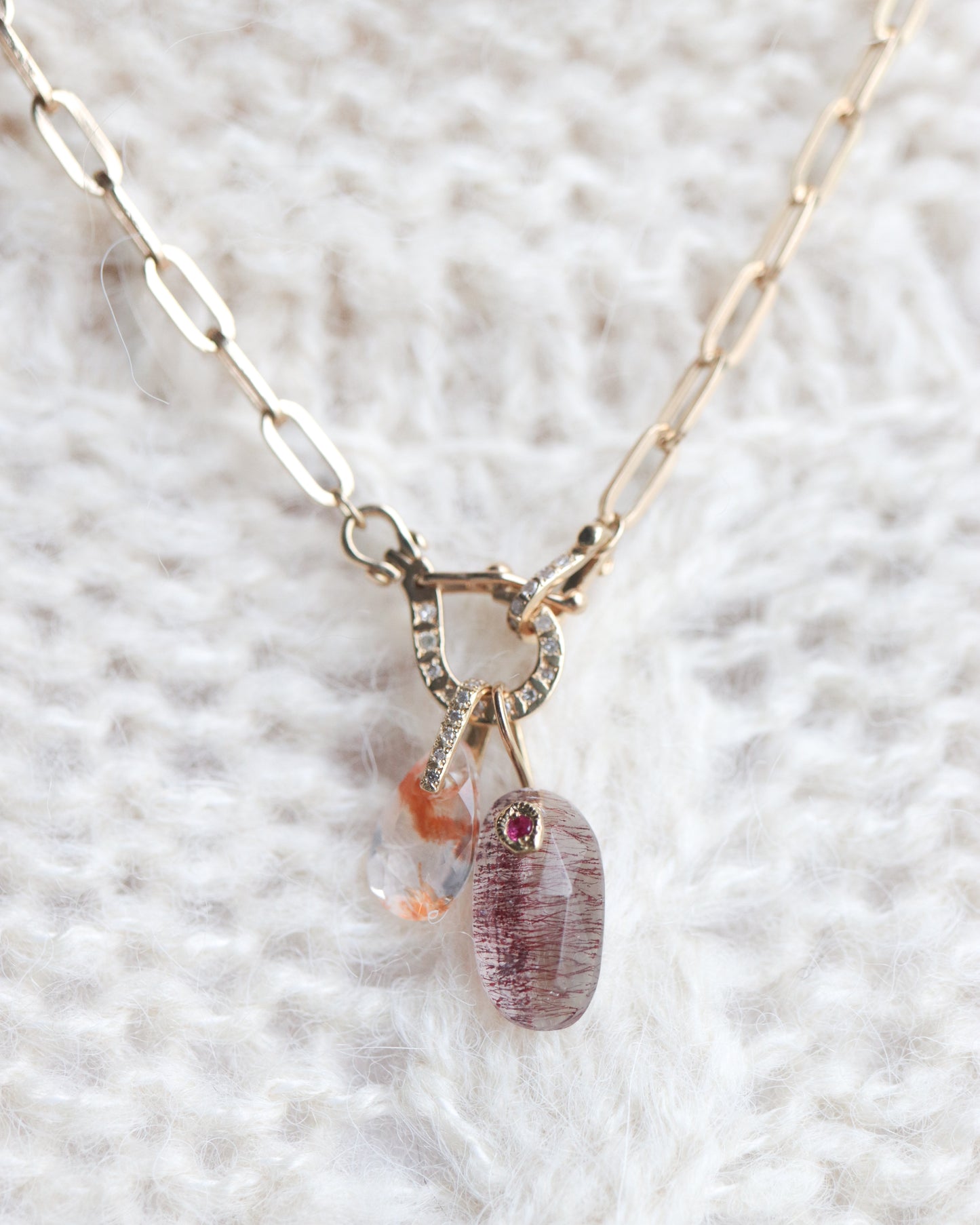 Flat Necklace - Strawberry Quartz -