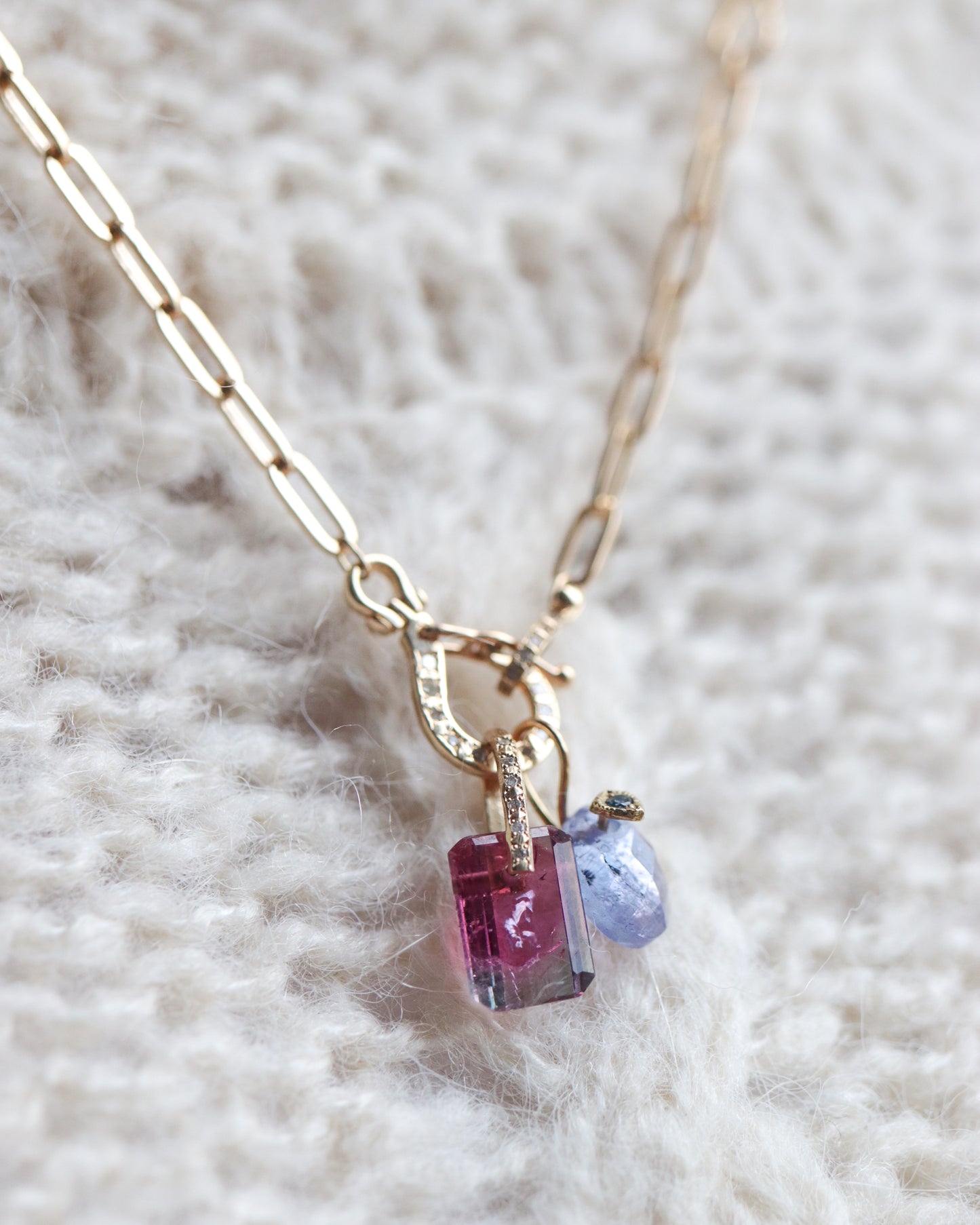 Flat Necklace - Tanzanite -
