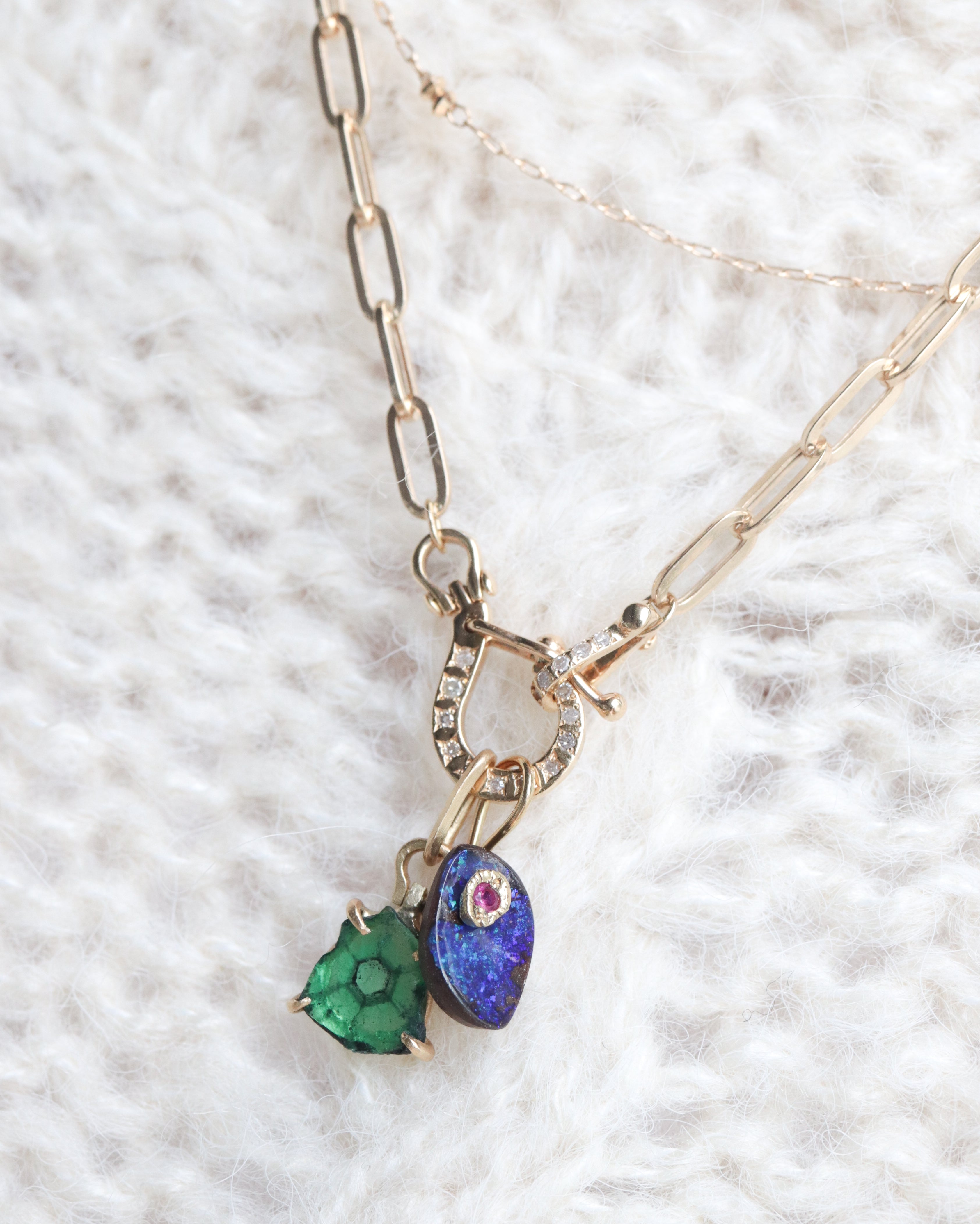 HorseShoe Prong Necklace - Trapiche Emerald -