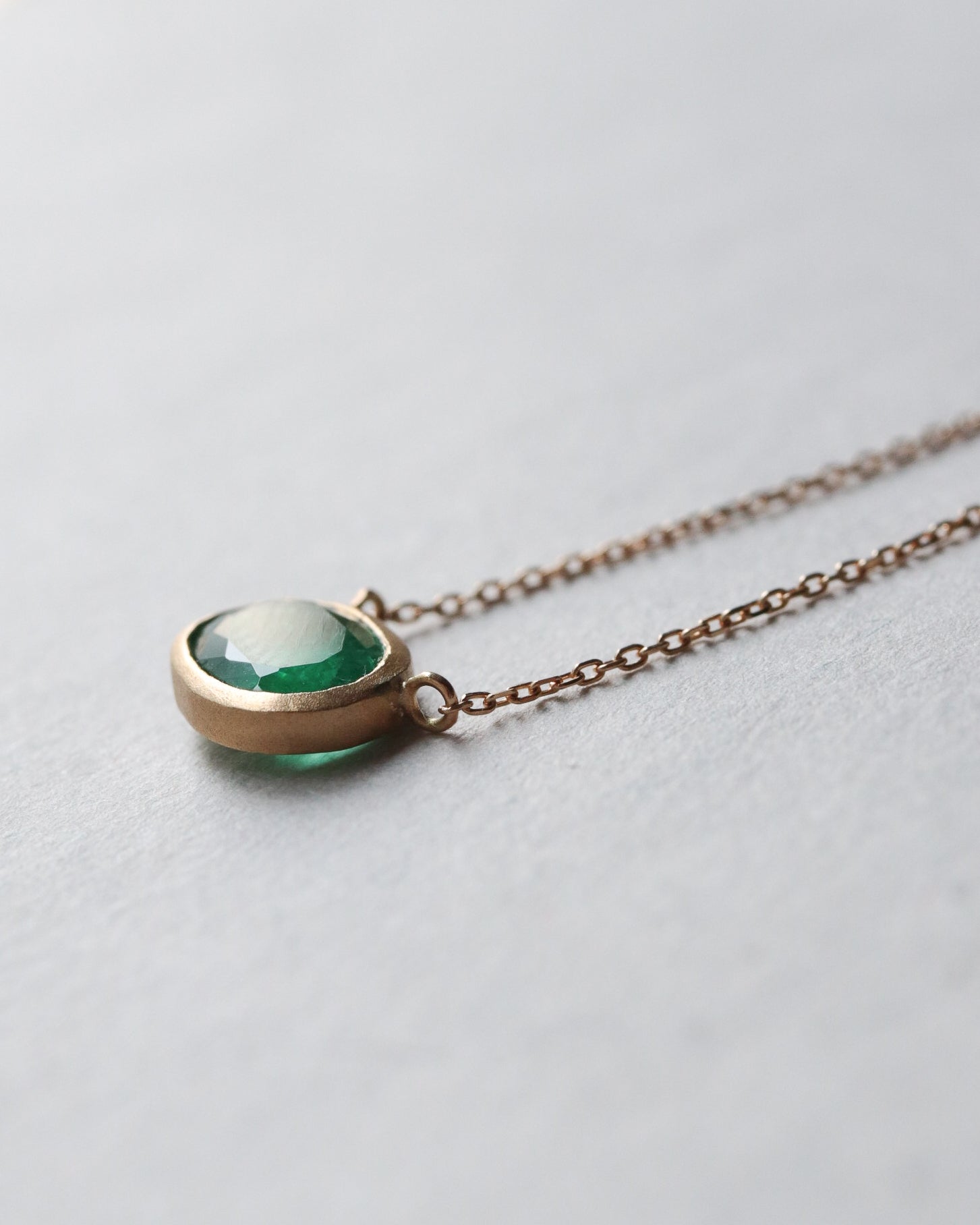 Collet Necklace - Emerald -
