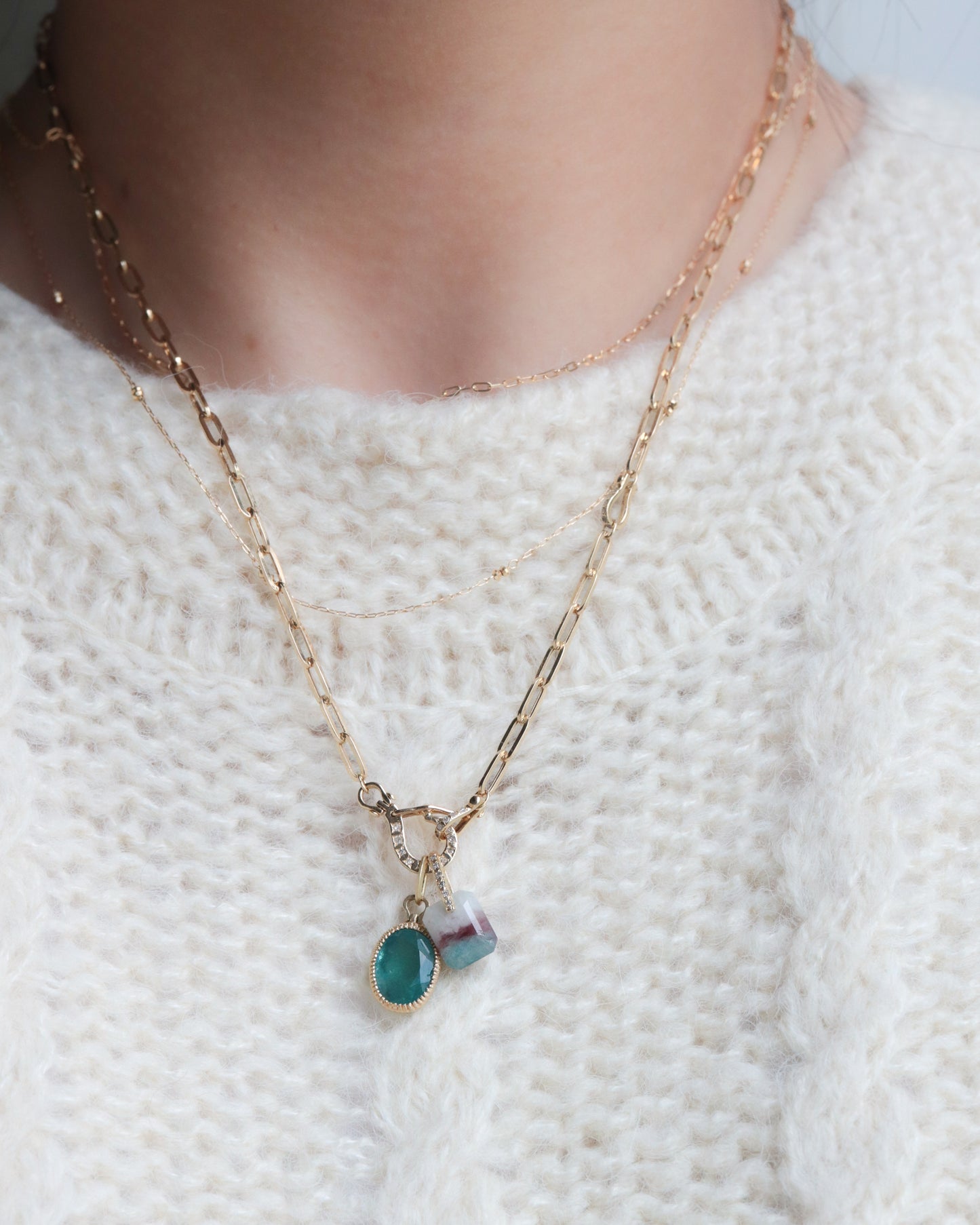 HorseShoe Milgrain Necklace - Grandidierite -