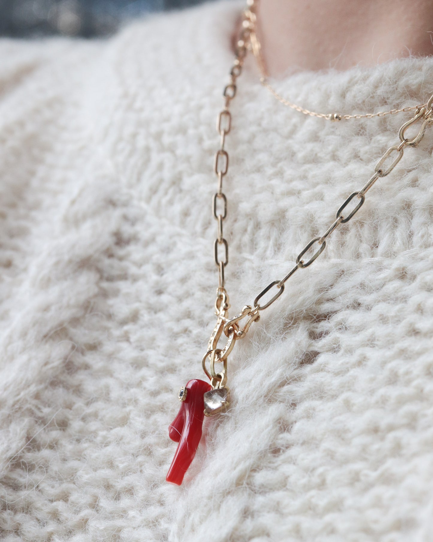 Flat Necklace - Coral -