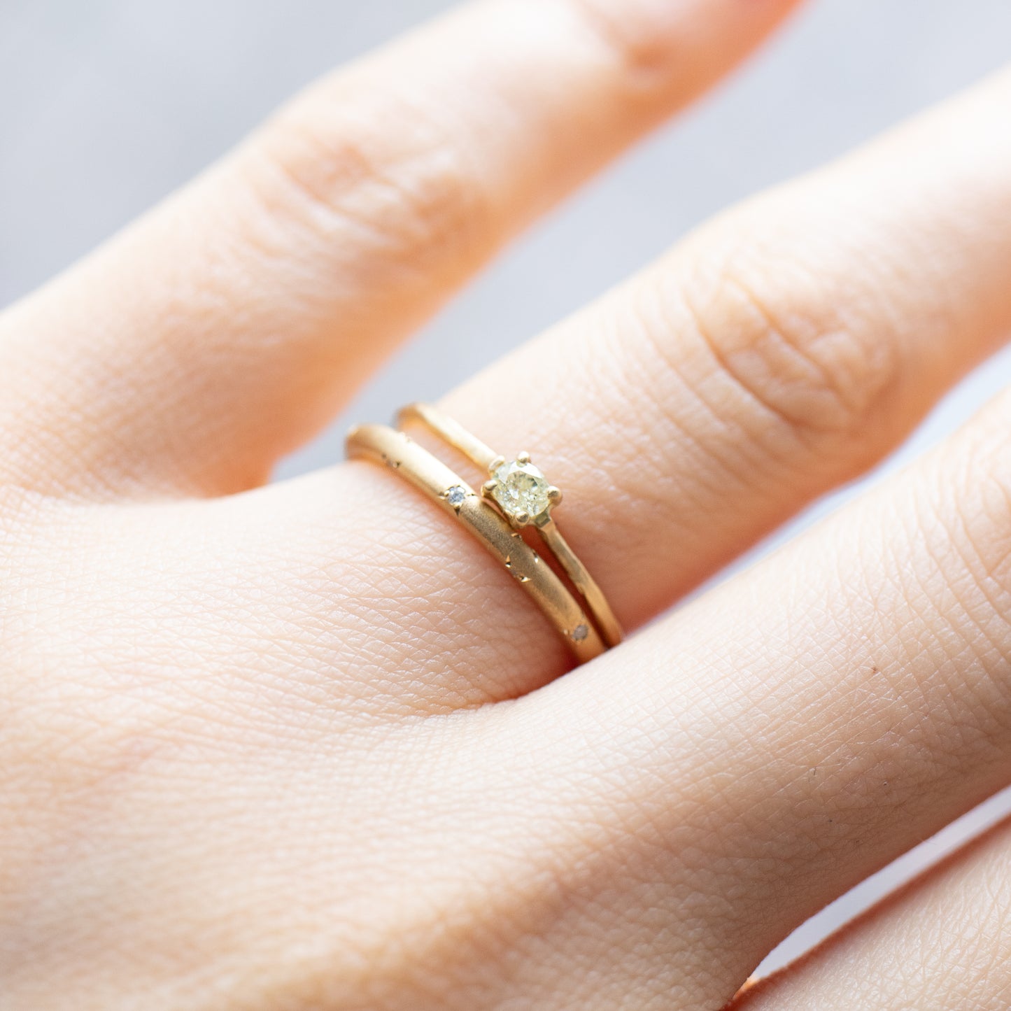 爪形戒指 - 天然钻石 -