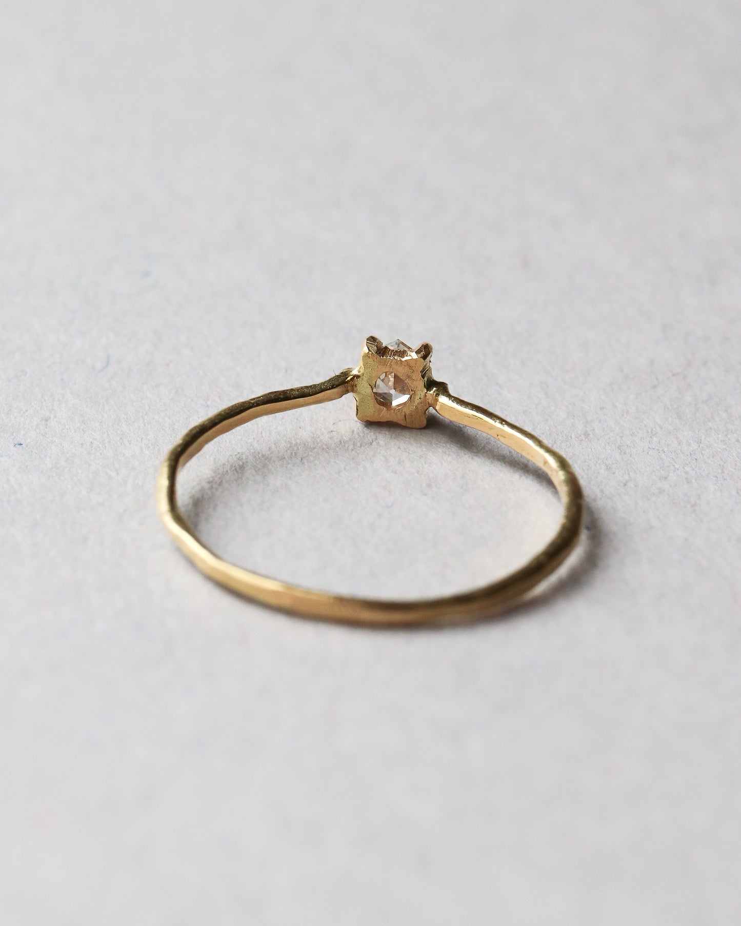 Prong Ring -Diamond -