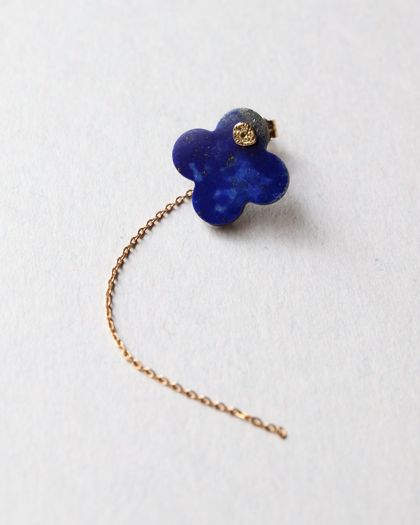 Flat Pierced Earring - Lapis Lazuli -